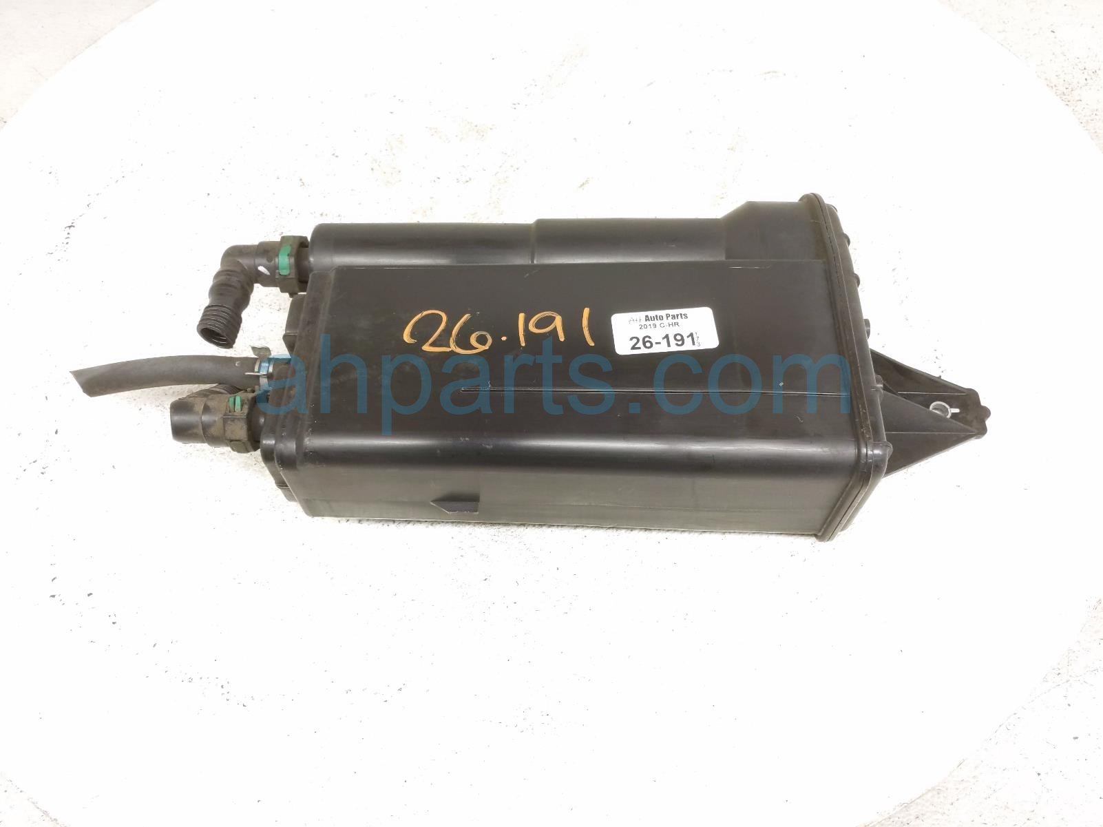 2019 Toyota C HR Fuel Vapor Charcoal Canister 2.0l 77740 10160 Replacement 2019 Toyota C HR Fuel Vapor Charcoal Canister 2.0l 77740 10160 Replacement thumbnail