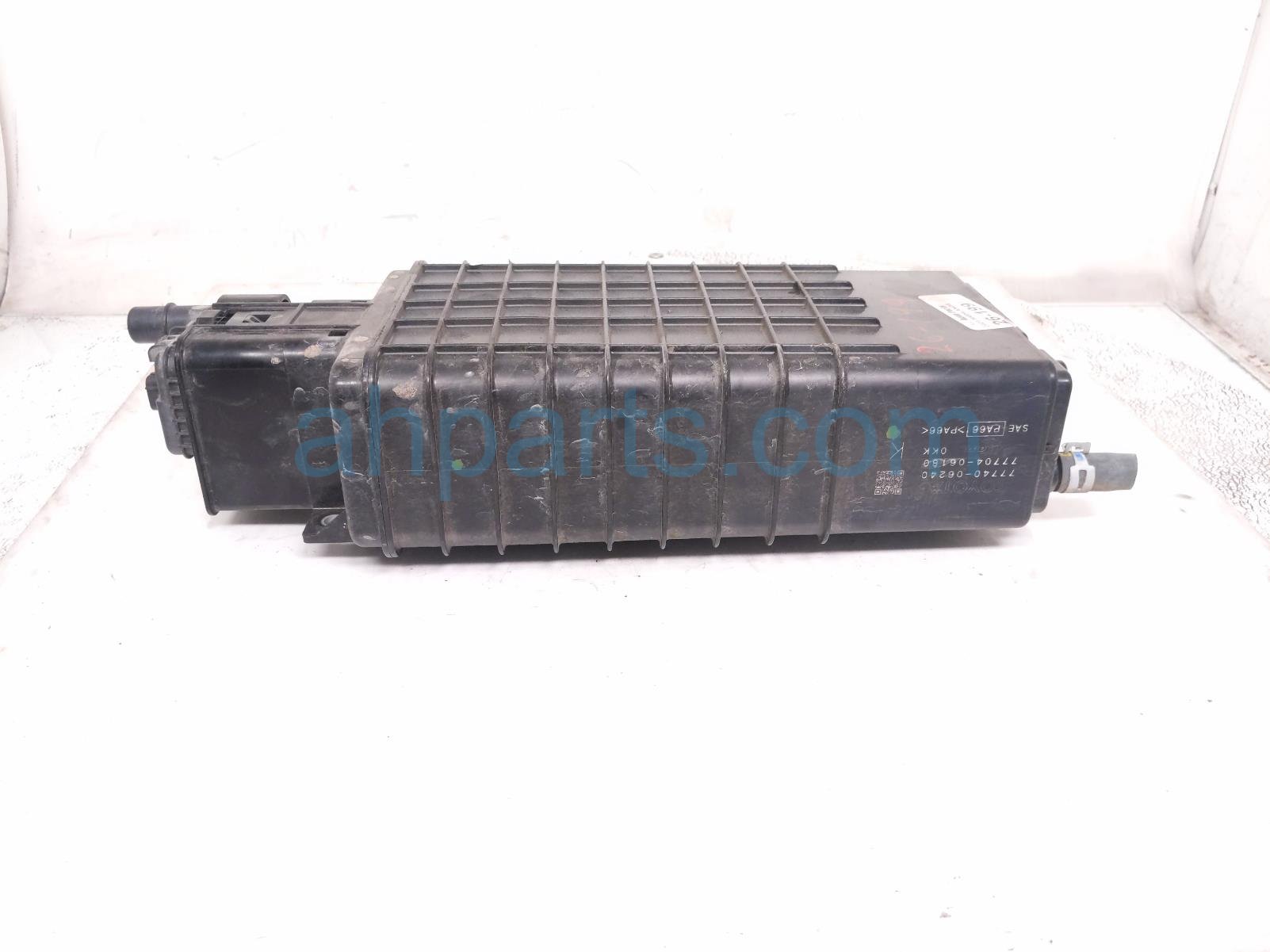 2021 Toyota Highlander Fuel Vapor Charcoal Canister Hyb 77740 06240 Replacement 2021 Toyota Highlander Fuel Vapor Charcoal Canister Hyb 77740 06240 Replacement thumbnail