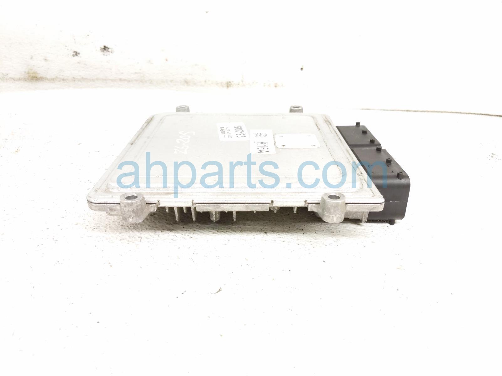 2020 Hyundai Veloster Ecu Control Module / Engine Computer Unit Mt 39165 2GSJ1 Replacement 2020 Hyundai Veloster Ecu Control Module / Engine Computer Unit Mt 39165 2GSJ1 Replacement thumbnail