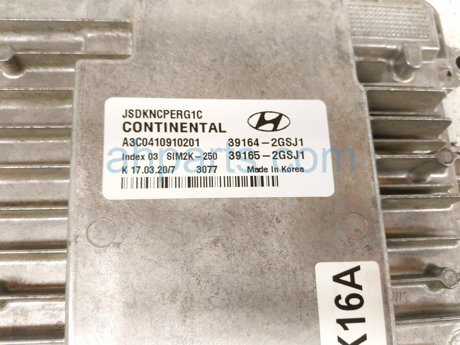 2020 Hyundai Veloster Ecu Control Module / Engine Computer Unit Mt 39165 2GSJ1 Replacement 2020 Hyundai Veloster Ecu Control Module / Engine Computer Unit Mt 39165 2GSJ1 Replacement thumbnail