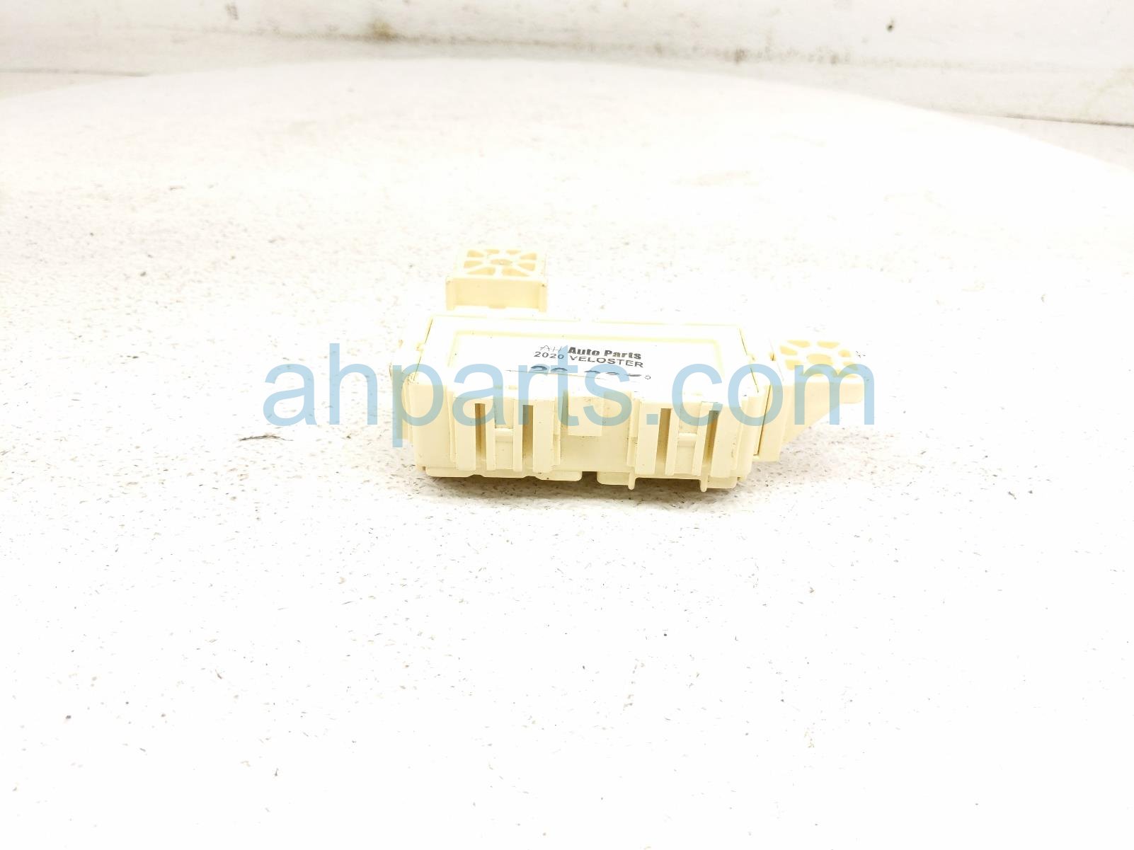 2020 Hyundai Veloster Fuse Icm Relay Box Assy 2.0t Mt 91940 J3010 Replacement 2020 Hyundai Veloster Fuse Icm Relay Box Assy 2.0t Mt 91940 J3010 Replacement thumbnail
