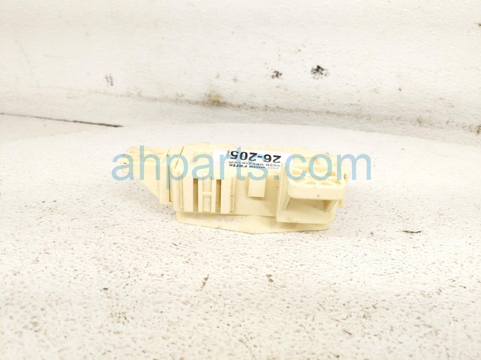 2020 Hyundai Veloster Fuse Icm Relay Box Assy 2.0t Mt 91940 J3010 Replacement 2020 Hyundai Veloster Fuse Icm Relay Box Assy 2.0t Mt 91940 J3010 Replacement thumbnail