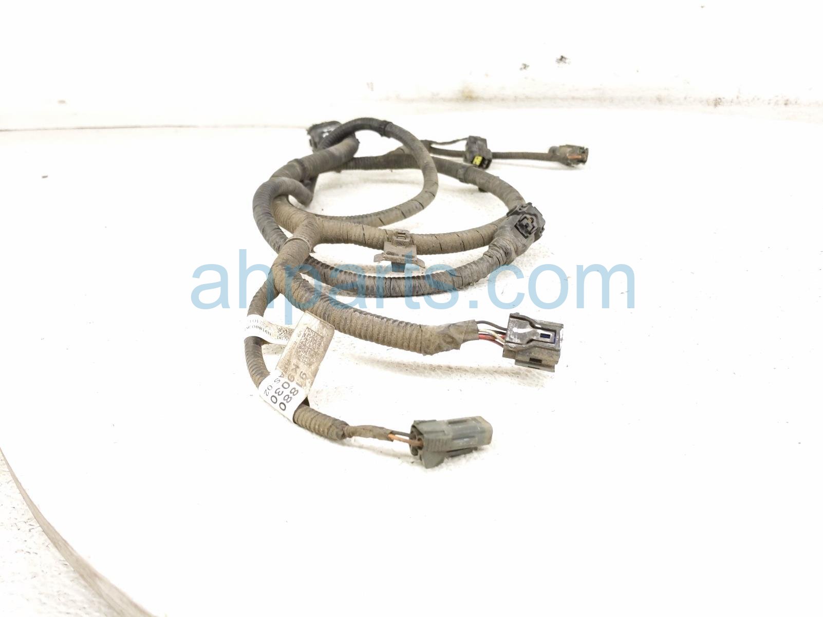 2020 Hyundai Veloster Rear Bumper Wiring Harness 91880 K9030 Replacement 2020 Hyundai Veloster Rear Bumper Wiring Harness 91880 K9030 Replacement thumbnail