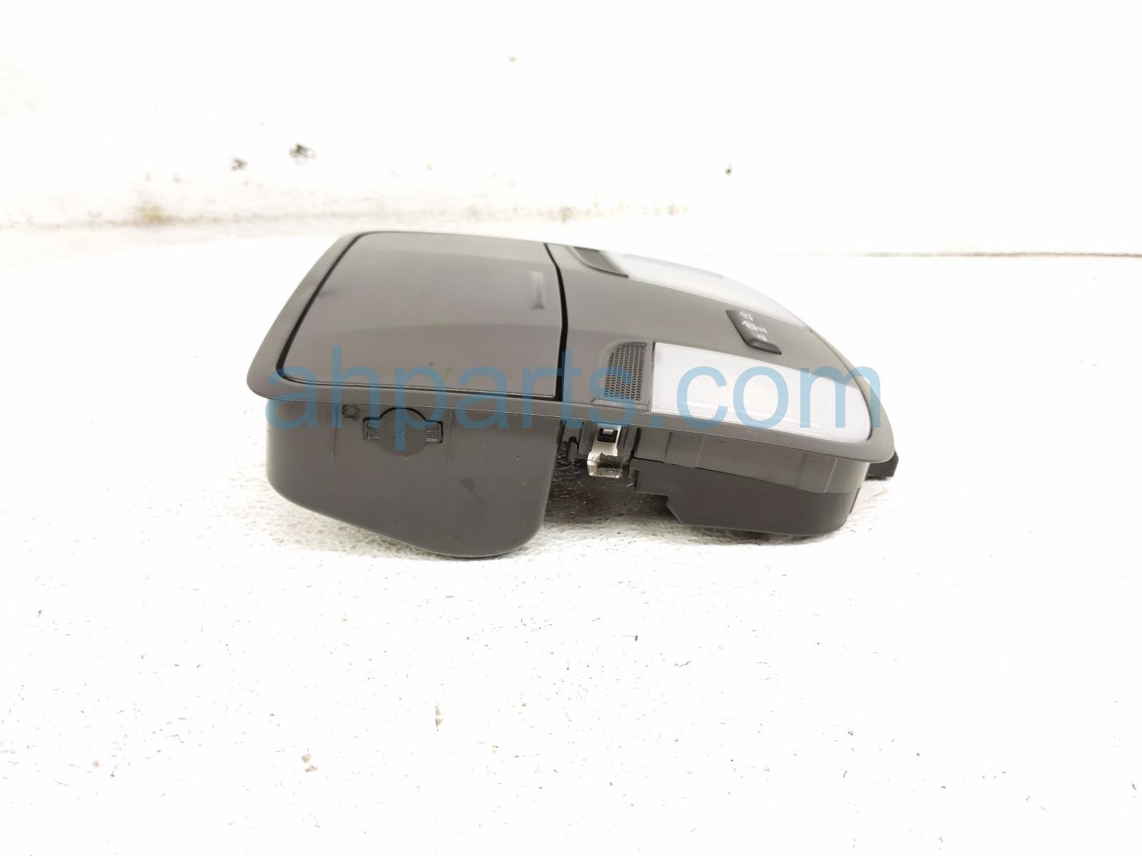 2020 Hyundai Veloster Roof Console / Map Light Blk 92800 F2260 NNB Replacement 2020 Hyundai Veloster Roof Console / Map Light Blk 92800 F2260 NNB Replacement thumbnail