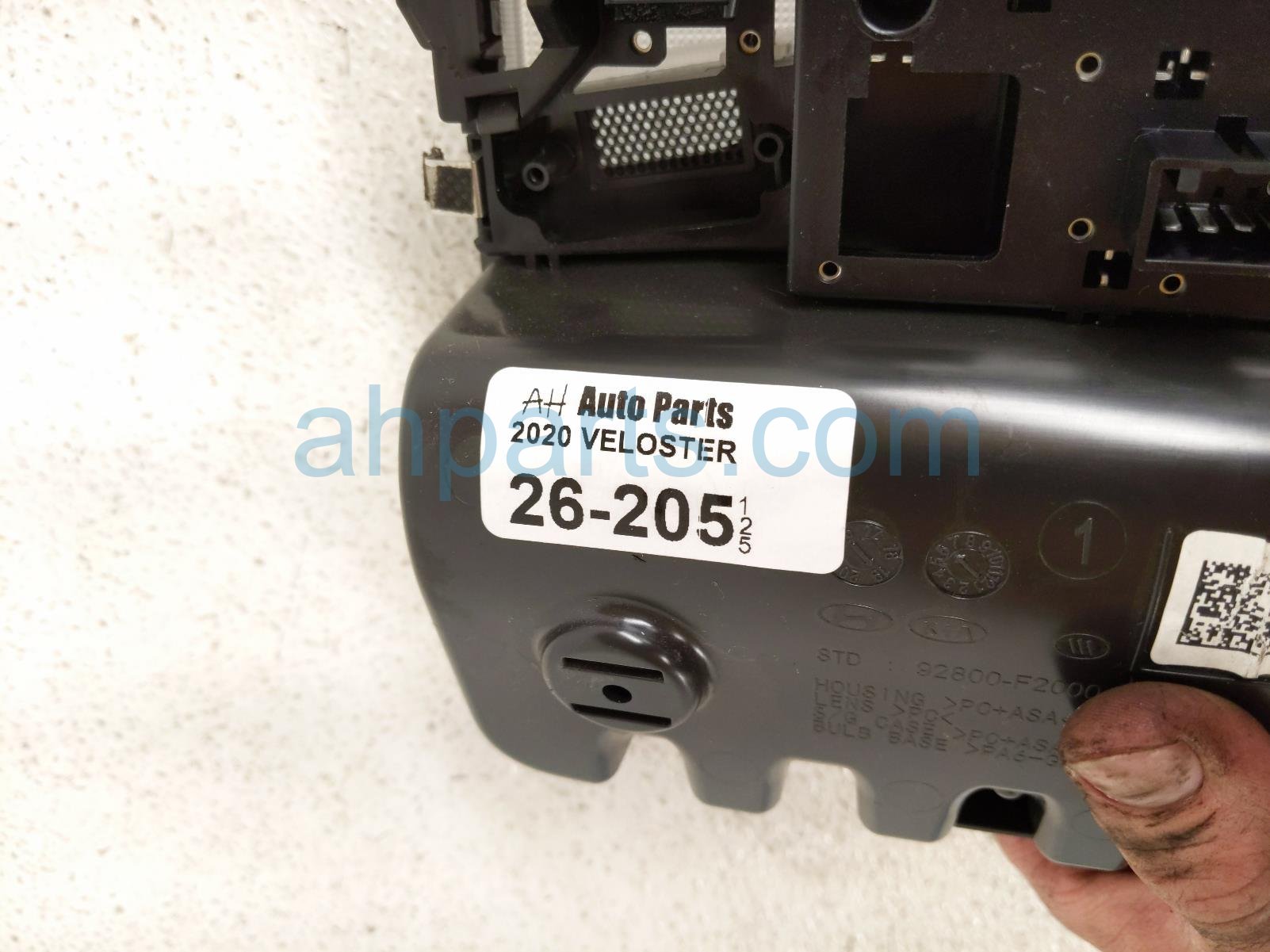 2020 Hyundai Veloster Roof Console / Map Light Blk 92800 F2260 NNB Replacement 2020 Hyundai Veloster Roof Console / Map Light Blk 92800 F2260 NNB Replacement thumbnail