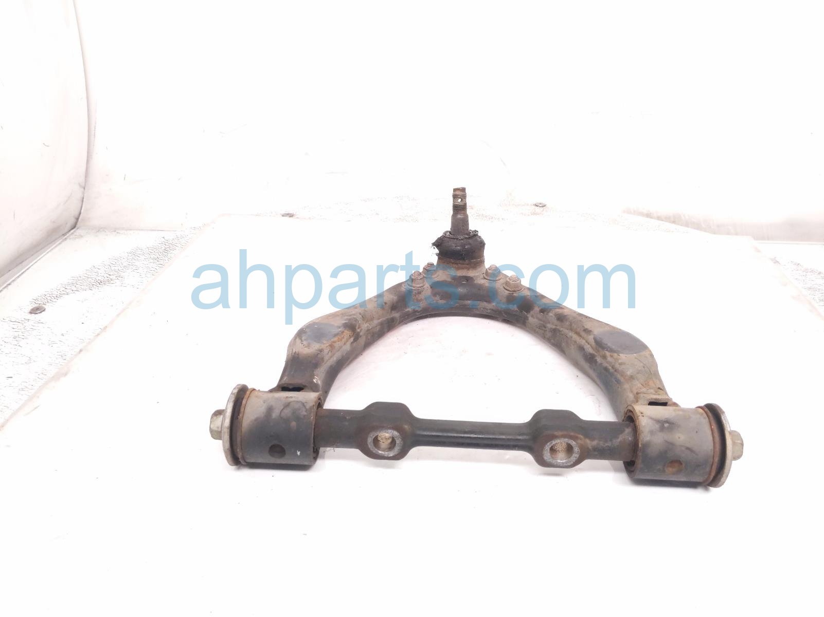 2000 Toyota Tacoma Front Passenger Upper Control Arm 48066 35120 Replacement 2000 Toyota Tacoma Front Passenger Upper Control Arm 48066 35120 Replacement thumbnail