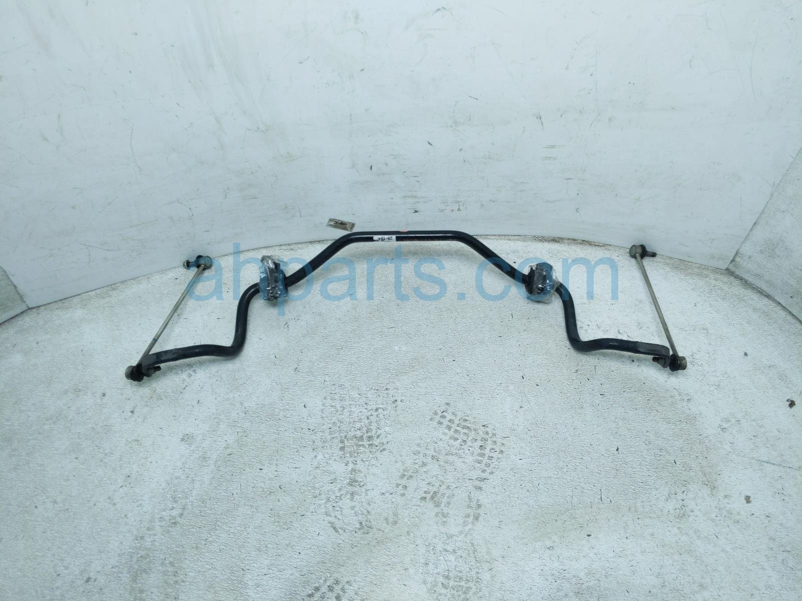 Honda FRONT STABILIZER / SWAY BAR W/LINKS