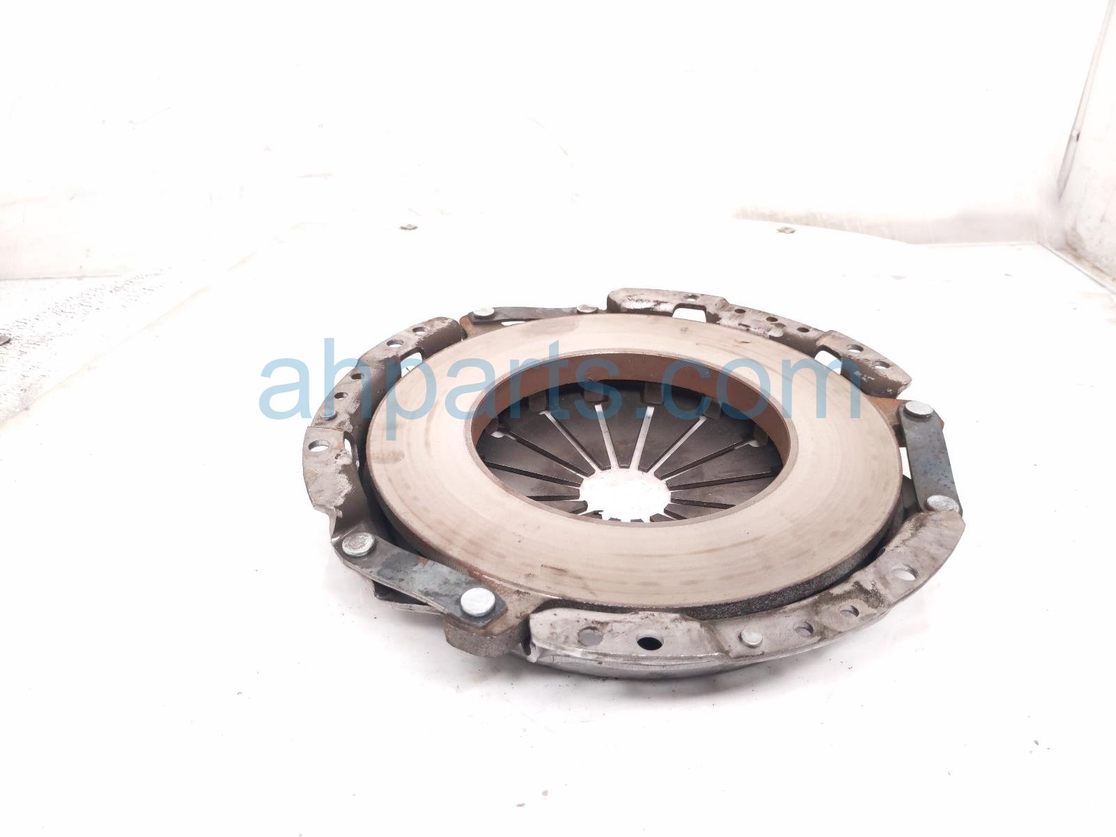 2000 Toyota Tacoma Disc Clutch Pressure Plate 2.4l Mt 4x2 31210 30240 Replacement 2000 Toyota Tacoma Disc Clutch Pressure Plate 2.4l Mt 4x2 31210 30240 Replacement thumbnail