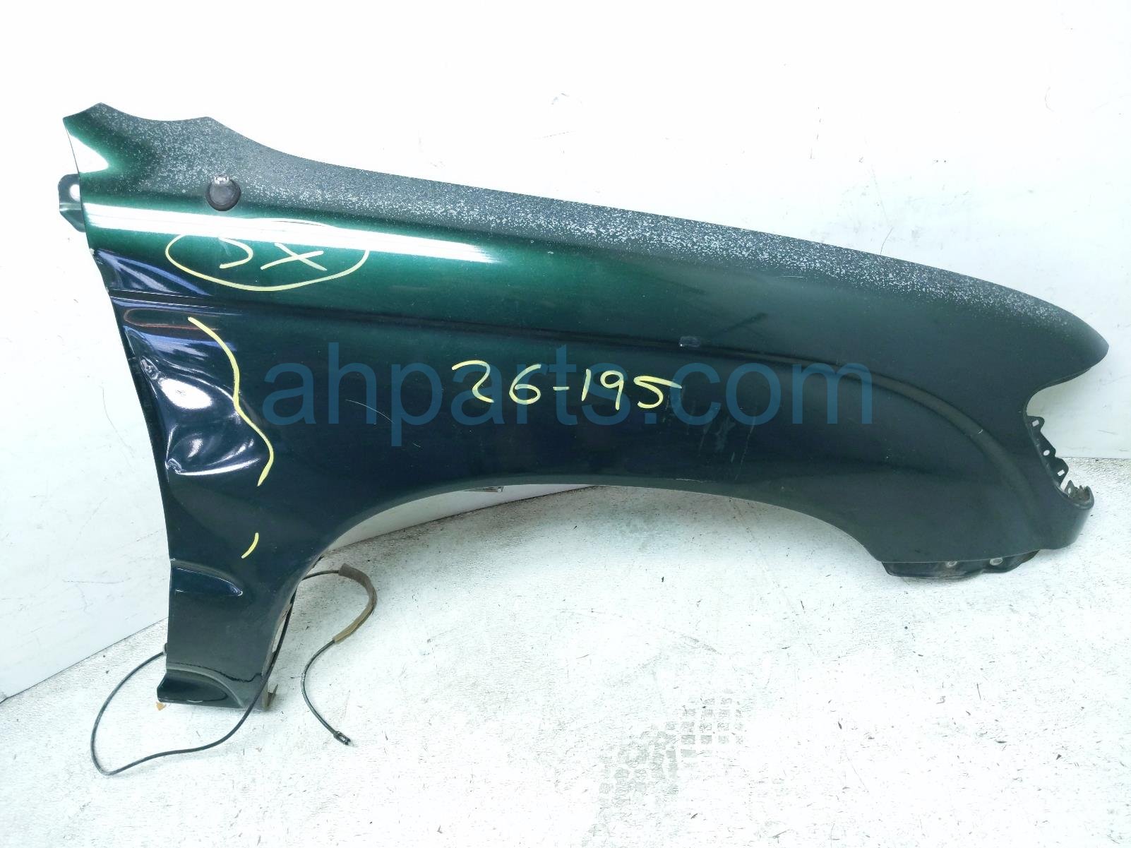 2000 Toyota Tacoma Front Passenger Fender Green 53811 04061 Replacement 2000 Toyota Tacoma Front Passenger Fender Green 53811 04061 Replacement thumbnail