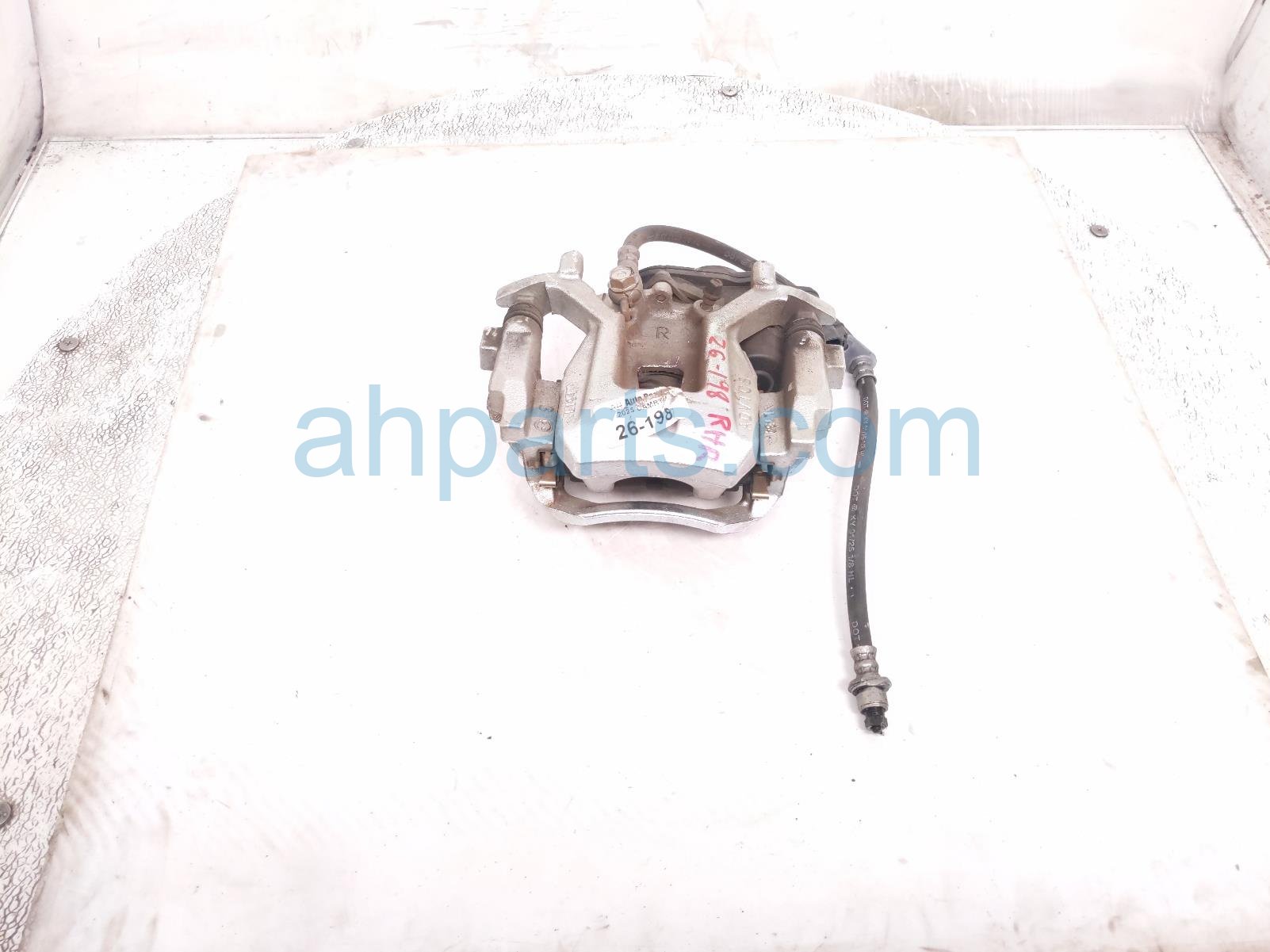 Toyota RR/RH BRAKE CALIPER