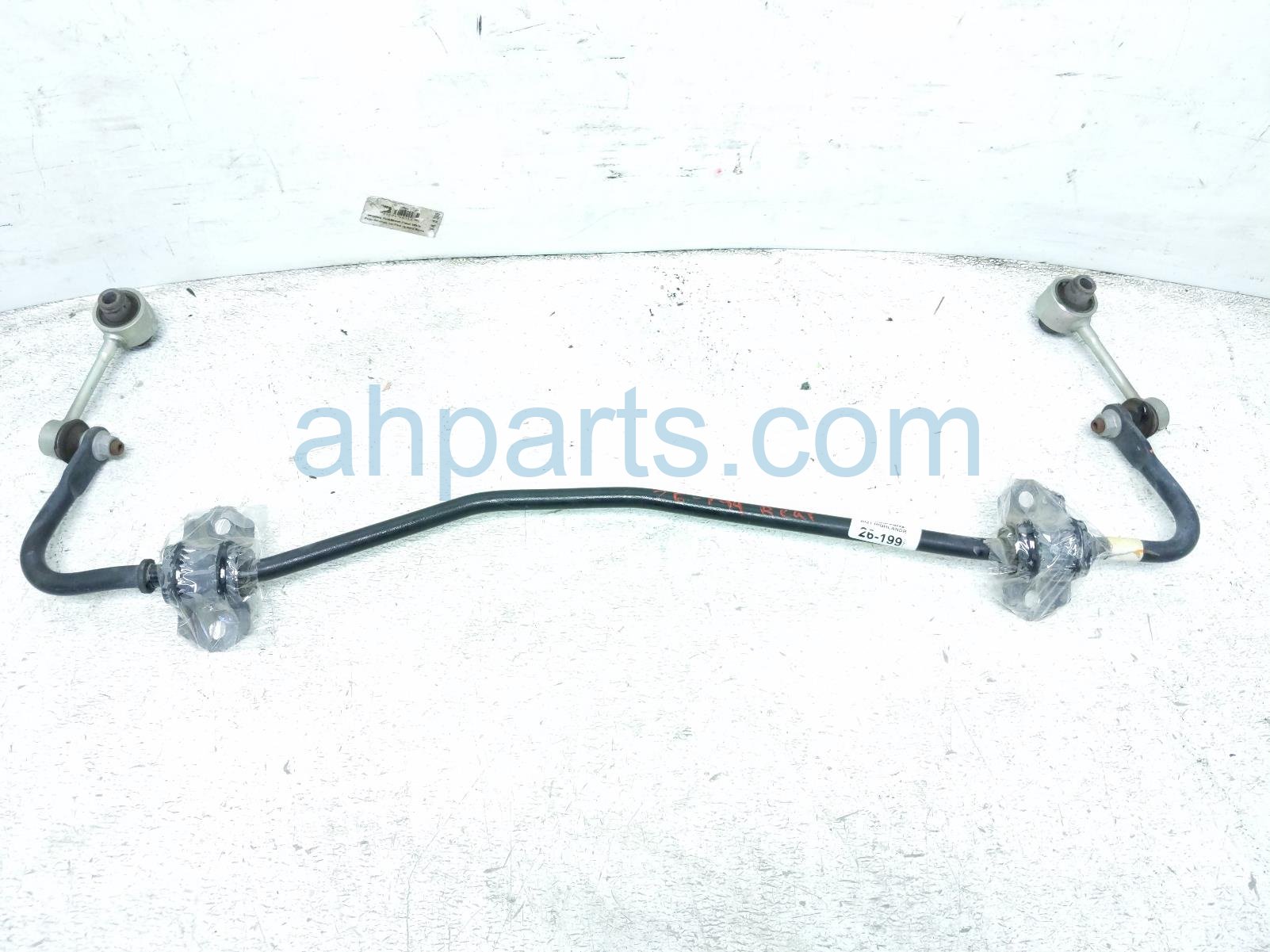 Toyota REAR STABILIZER / SWAY BAR W/LINKS