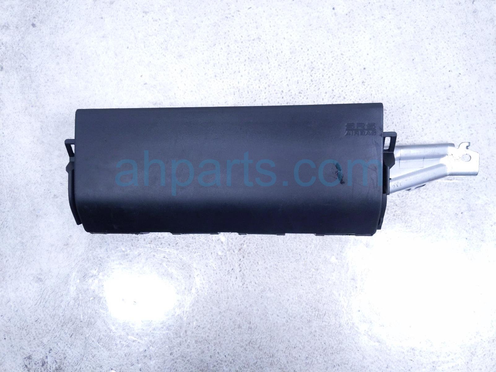 $100 Honda PASSENGER KNEE AIR BAG