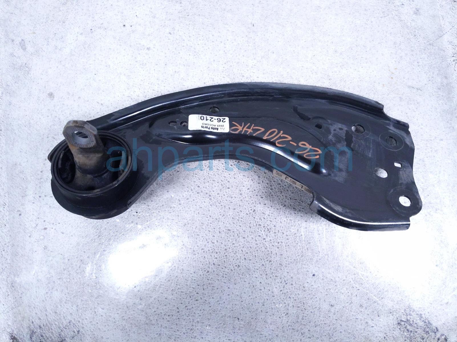 $95 Honda RR/LH TRAILING LOWER CONTROL ARM