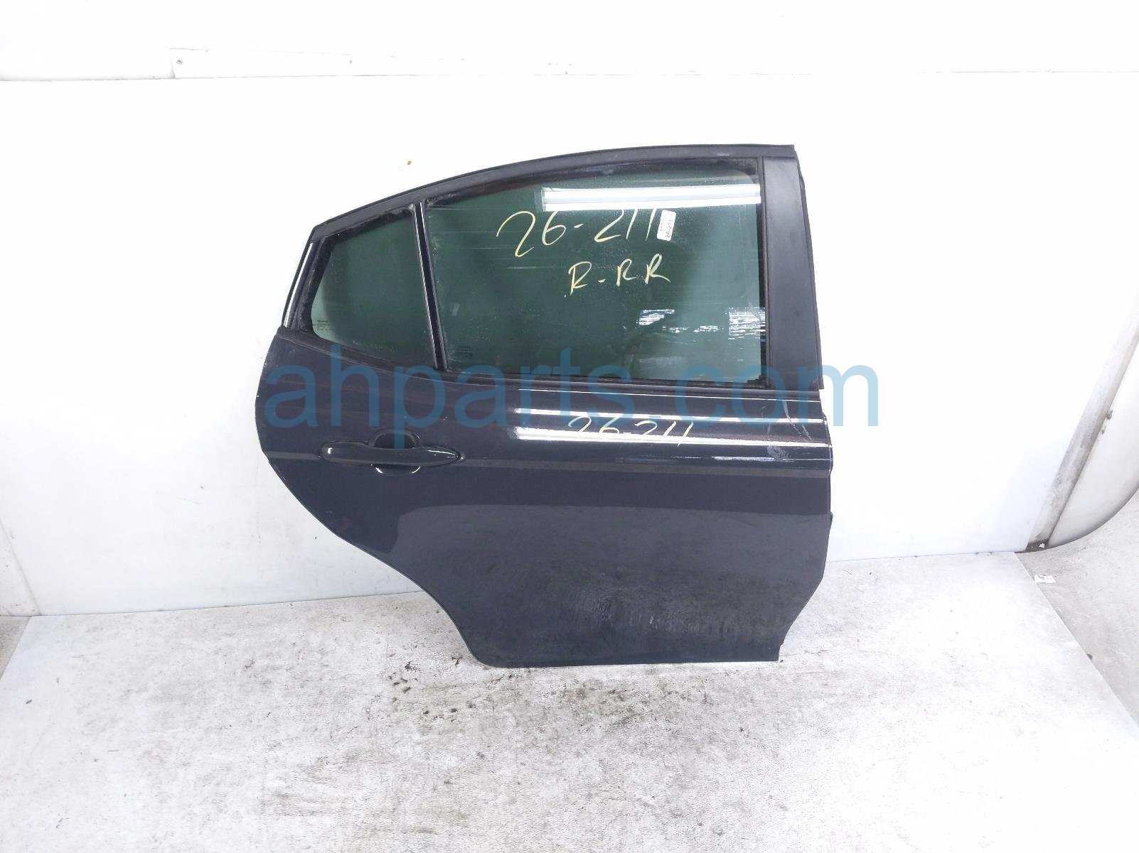 Toyota RR/RH DOOR - GREY - NO INSIDE TRIM