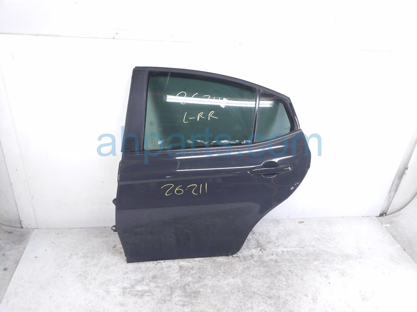 Toyota RR/LH DOOR - GREY - NO INSIDE TRIM