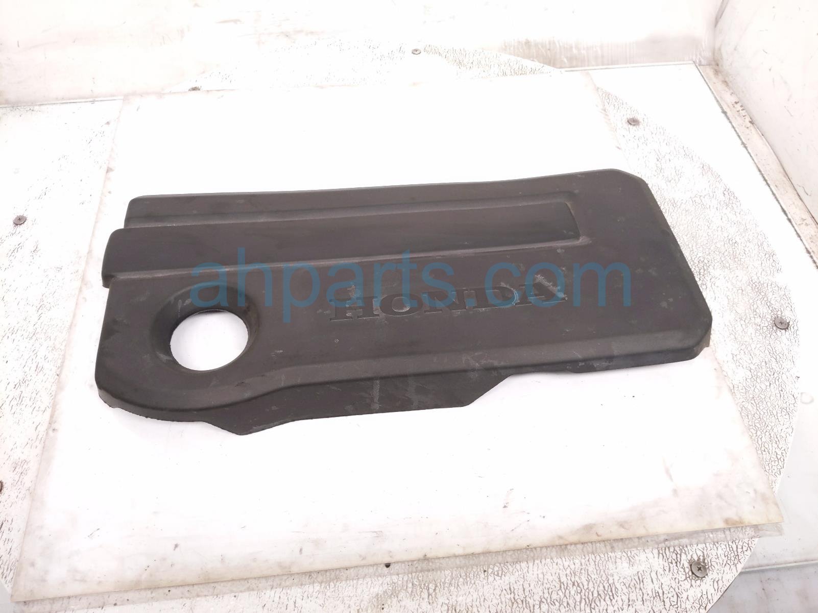 Honda ENGINE APPEARANCE COVER - 2.0L