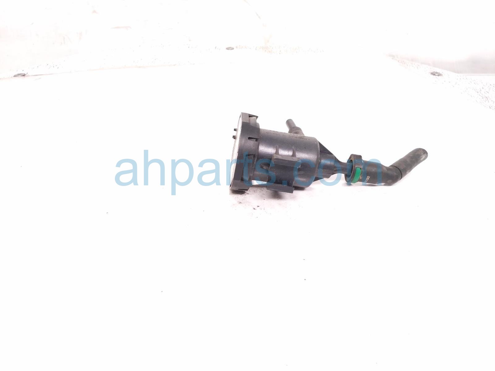 2019 Chrysler 300 Vapor Canister Purge Valve 3.6l 04891738AD Replacement 2019 Chrysler 300 Vapor Canister Purge Valve 3.6l 04891738AD Replacement thumbnail