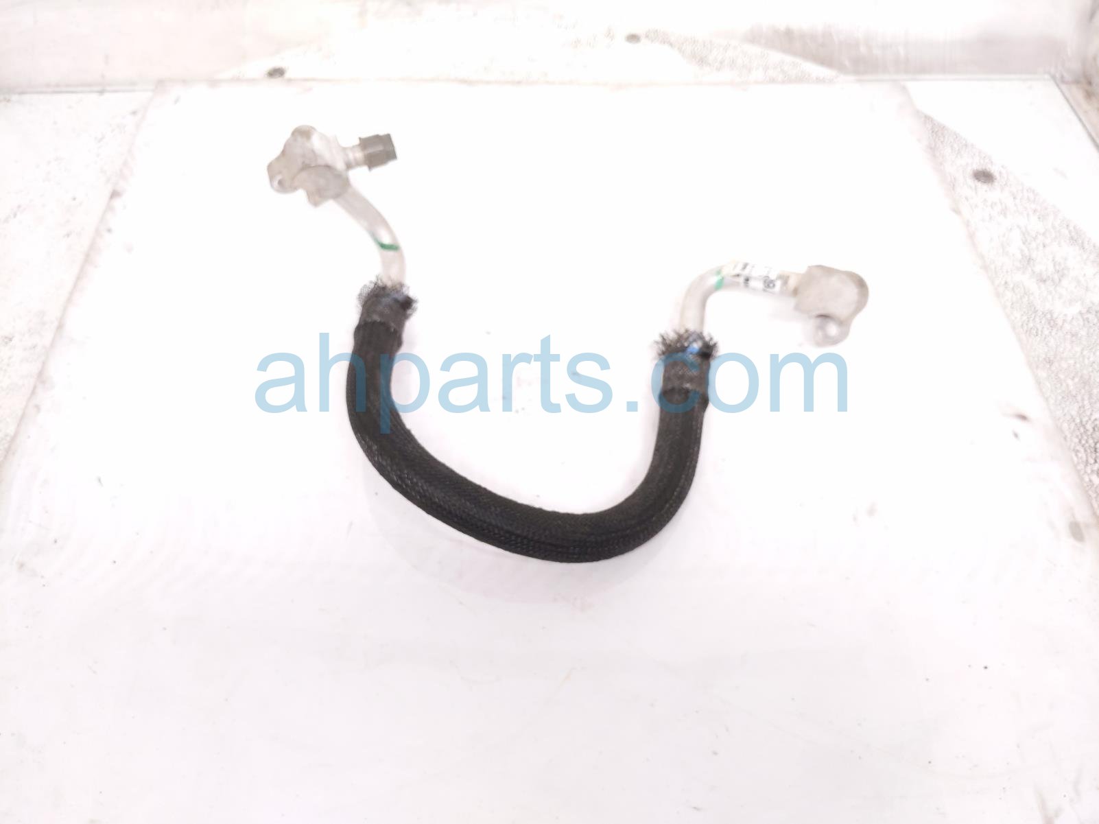 Chrysler A/C SUCTION HOSE - 3.6L AWD Chrysler A/C SUCTION HOSE - 3.6L AWD