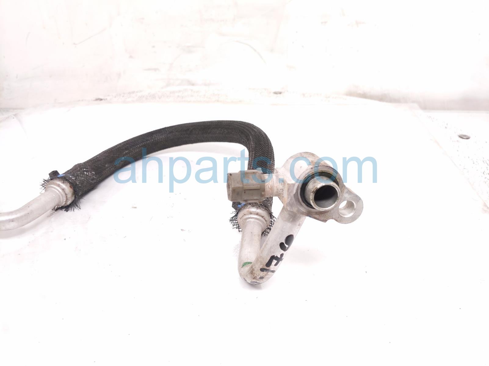 2019 Chrysler 300 Ac Pipe Line A/c Suction Hose 3.6l Awd 68158883AE Replacement 2019 Chrysler 300 Ac Pipe Line A/c Suction Hose 3.6l Awd 68158883AE Replacement thumbnail