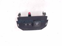 Toyota REAR CONSOLE USB/AC OUTLET TRIM Toyota REAR CONSOLE USB/AC OUTLET TRIM