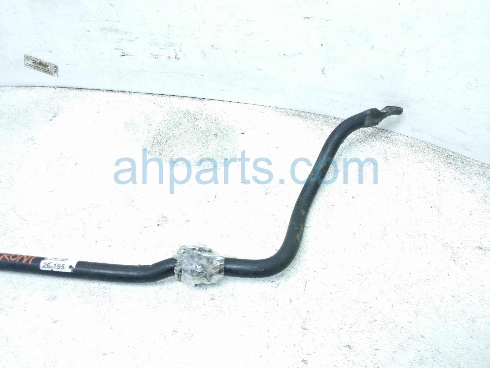 2000 Toyota Tacoma Front Stabilizer / Sway Bar 48811 04040 Replacement 2000 Toyota Tacoma Front Stabilizer / Sway Bar 48811 04040 Replacement thumbnail