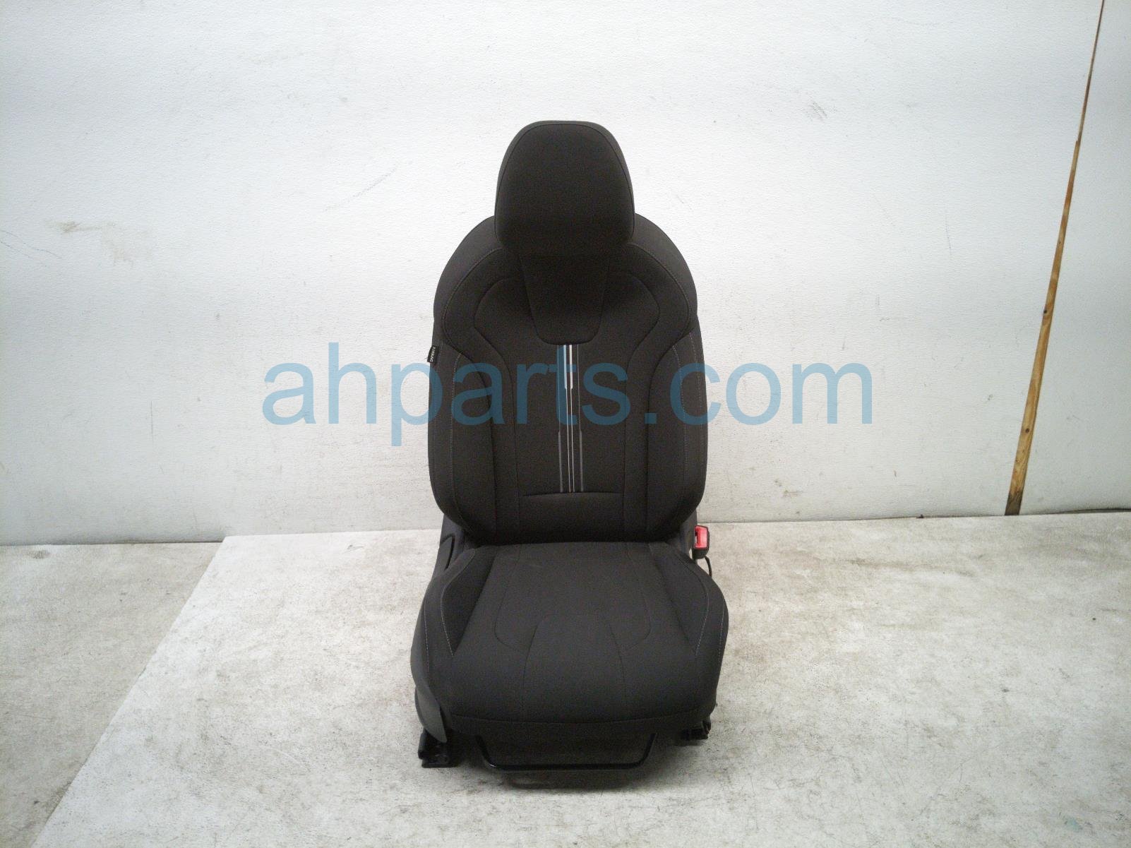 2022 Hyundai Elantra Front Passenger Seat Black Blown Airbag 88400 AB010 G8S Replacement 2022 Hyundai Elantra Front Passenger Seat Black Blown Airbag 88400 AB010 G8S Replacement thumbnail