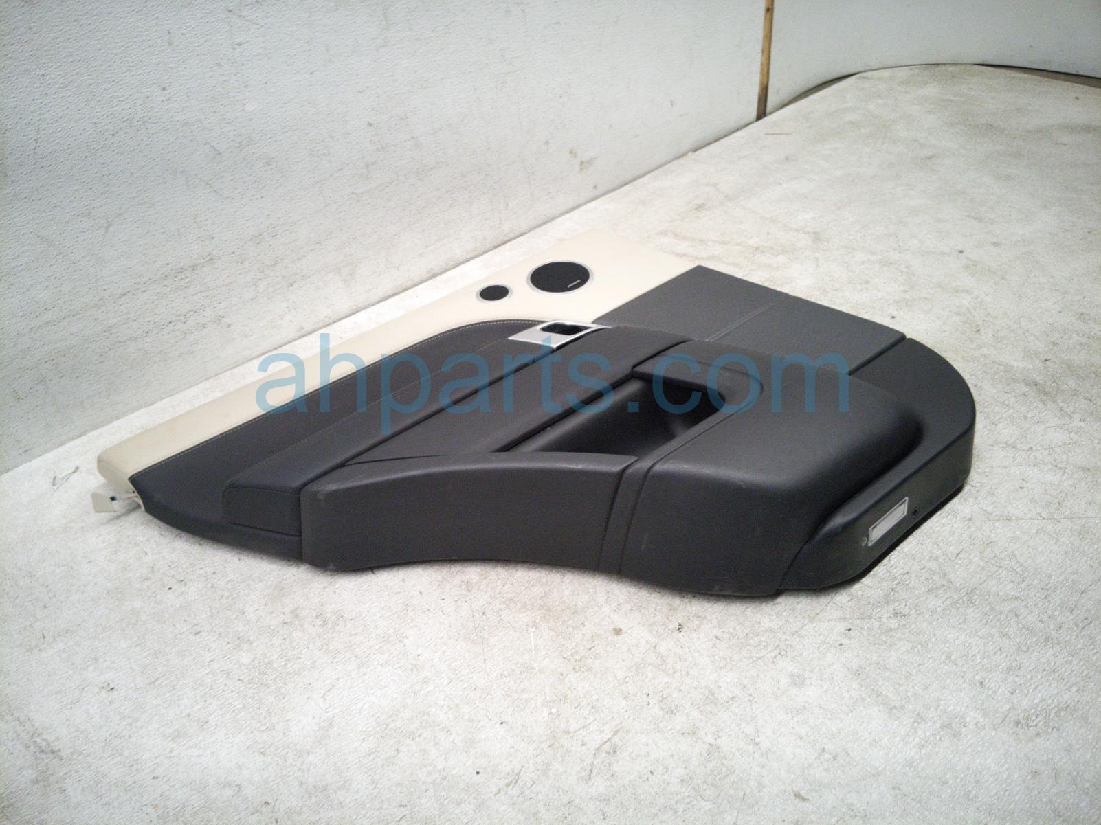 2020 Land Rover Range Rover Sport Trim / Liner Rear Driver Interior Door Panel Ivory PFB494135 Replacement 2020 Land Rover Range Rover Sport Trim / Liner Rear Driver Interior Door Panel Ivory PFB494135 Replacement thumbnail