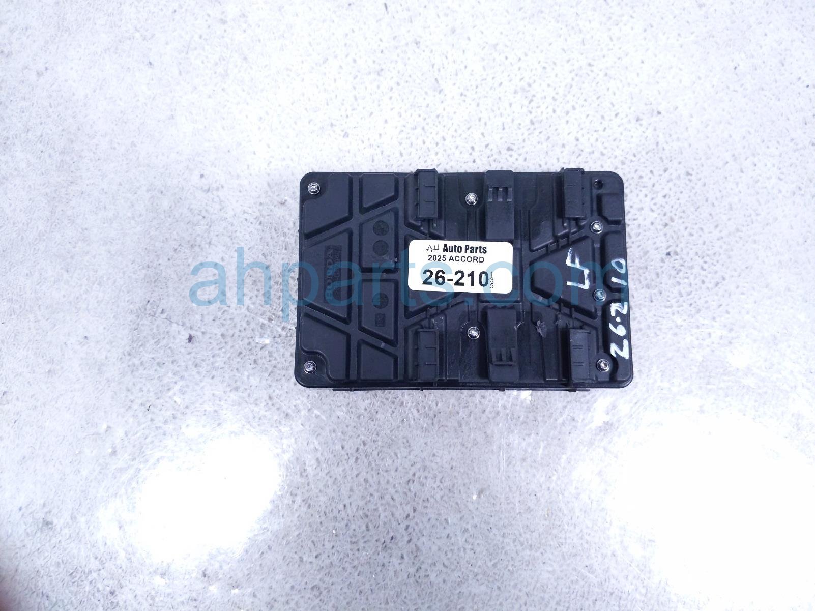 $95 Honda BODY CONTROL MODULE - BCM - SE 1.5T
