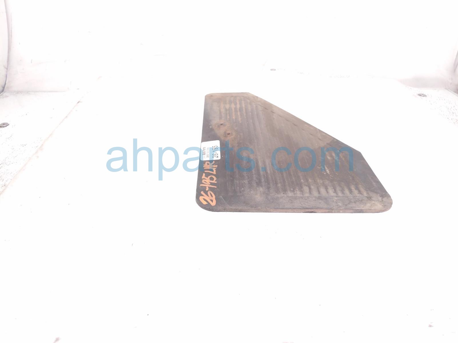 2000 Toyota Tacoma Rear Driver Mud Flap / Splash Guard 76626 04020 Replacement 2000 Toyota Tacoma Rear Driver Mud Flap / Splash Guard 76626 04020 Replacement thumbnail