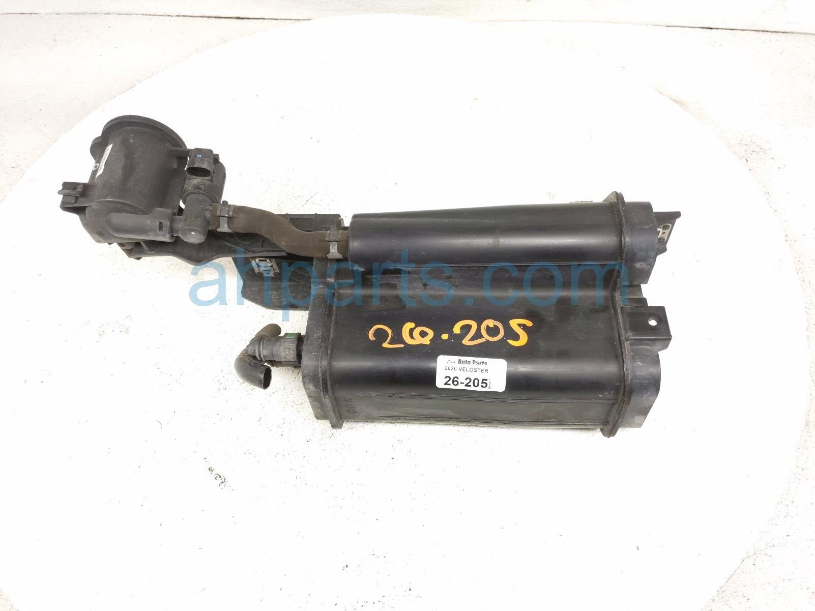 Hyundai FUEL VAPOR CHARCOAL CANISTER - 2.0T
