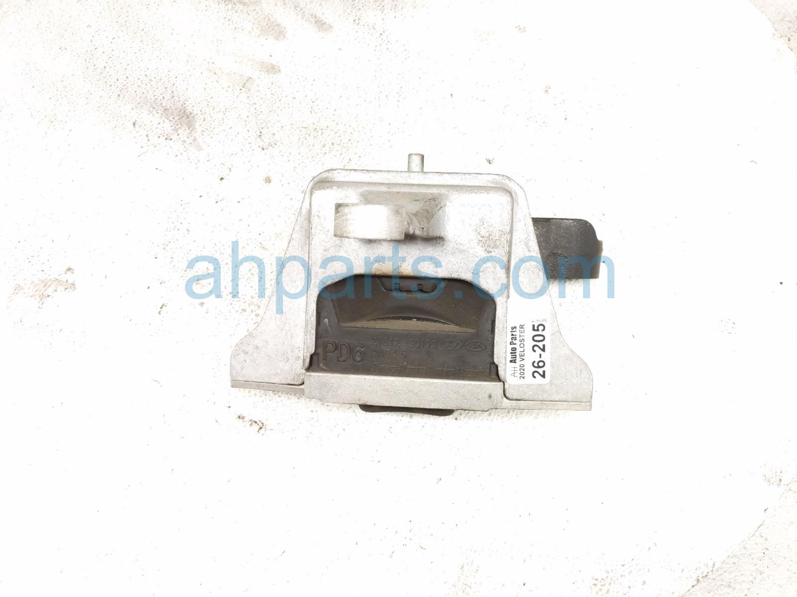 2020 Hyundai Veloster Engine/motor Passenger Engine Mount 2.0t Mt 21810 S0100 Replacement 2020 Hyundai Veloster Engine/motor Passenger Engine Mount 2.0t Mt 21810 S0100 Replacement thumbnail