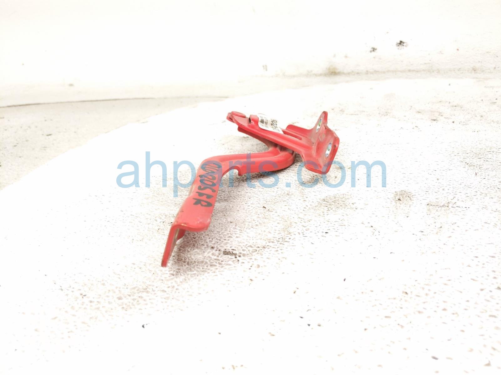 2020 Hyundai Veloster Passenger Hood Hinge Red 79120 J3000 Replacement 2020 Hyundai Veloster Passenger Hood Hinge Red 79120 J3000 Replacement thumbnail