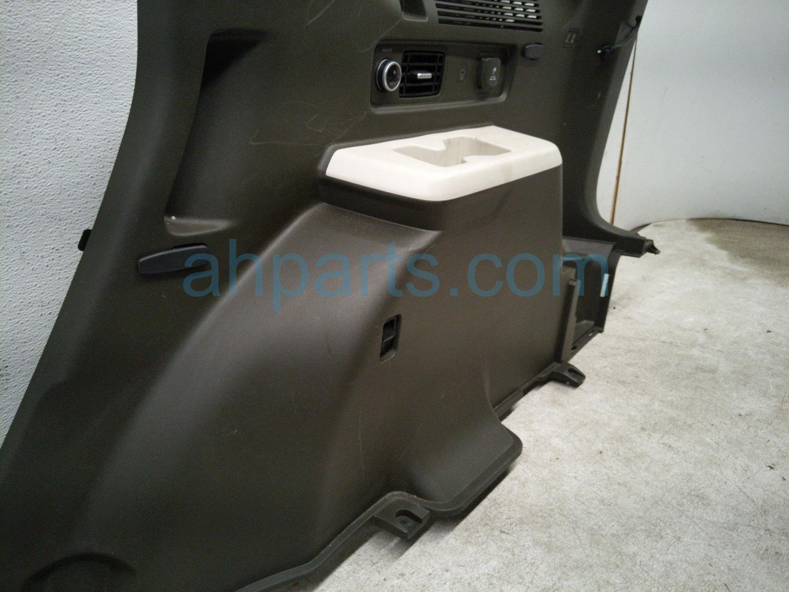 2024 Hyundai Santa Fe Rear Passenger Quarter Trim Panel Green 85740 R6300 MCG Replacement 2024 Hyundai Santa Fe Rear Passenger Quarter Trim Panel Green 85740 R6300 MCG Replacement thumbnail
