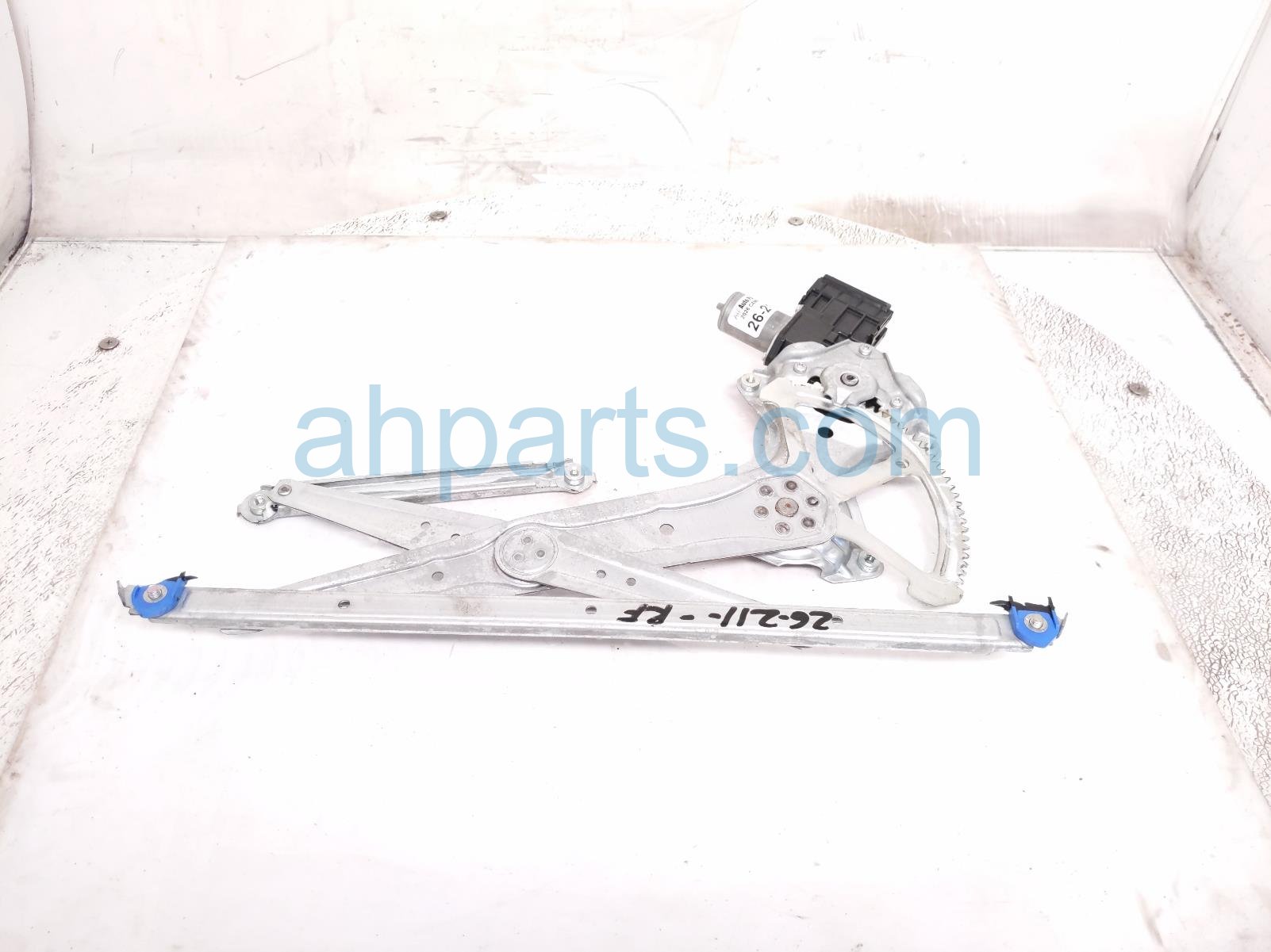 Toyota FR/RH WINDOW REGULATOR & MOTOR