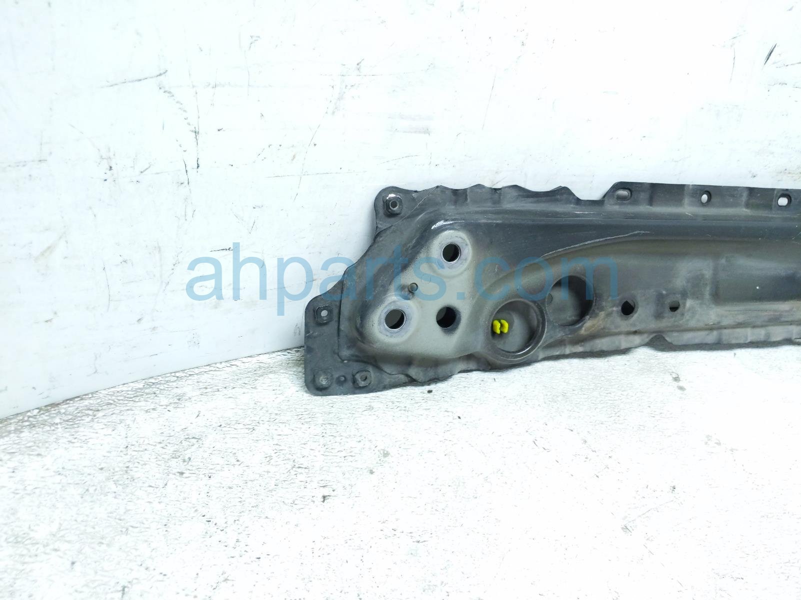 2013 Lexus Gs350 Front Bumper Reinforcement / Beam Radiator Support Lower Tie Bar 57104 30091 Replacement 2013 Lexus Gs350 Front Bumper Reinforcement / Beam Radiator Support Lower Tie Bar 57104 30091 Replacement thumbnail