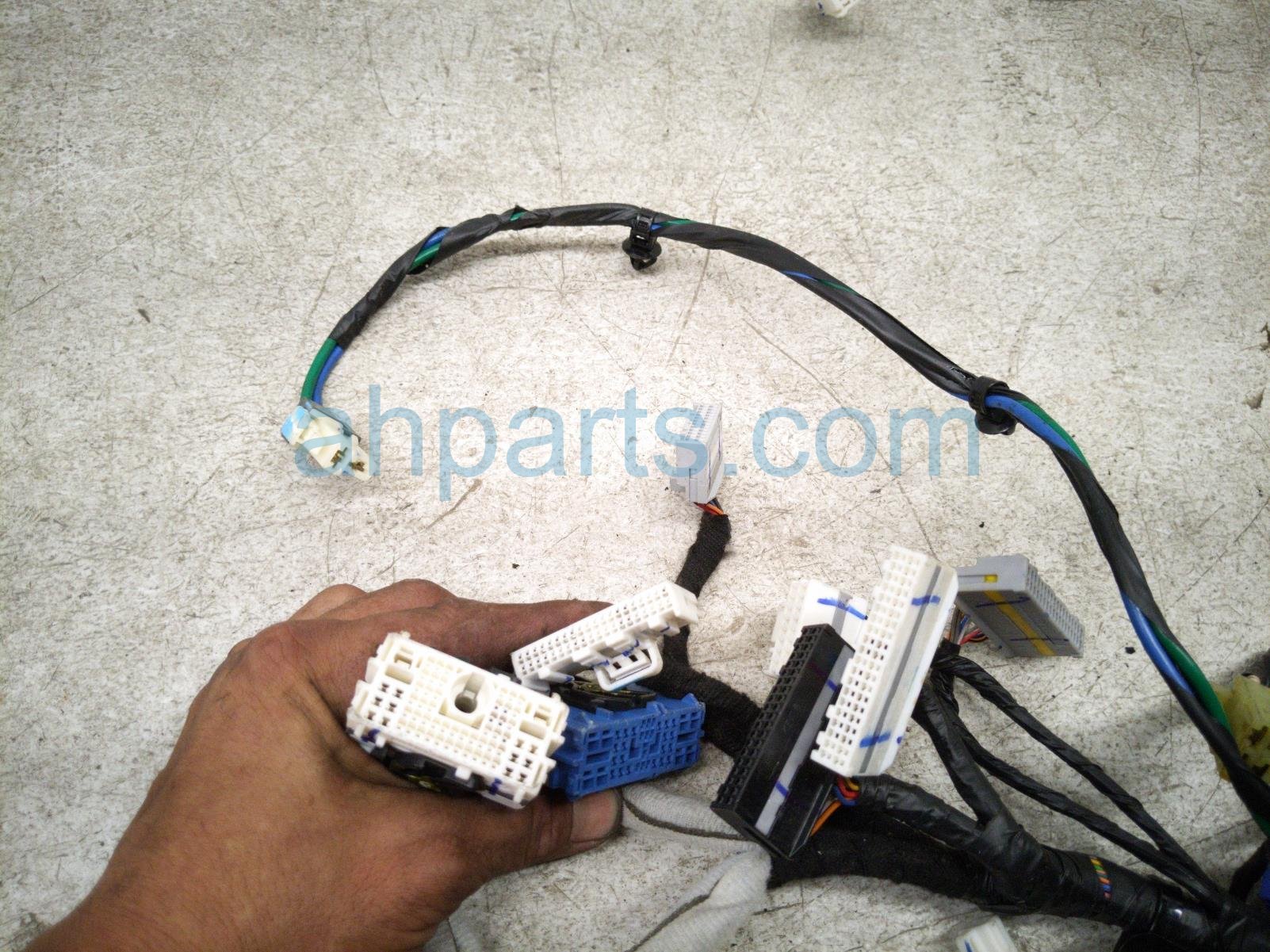 2022 Hyundai Elantra Dash Instrument Wire Harness Sel 91700 AB040 Replacement 2022 Hyundai Elantra Dash Instrument Wire Harness Sel 91700 AB040 Replacement thumbnail