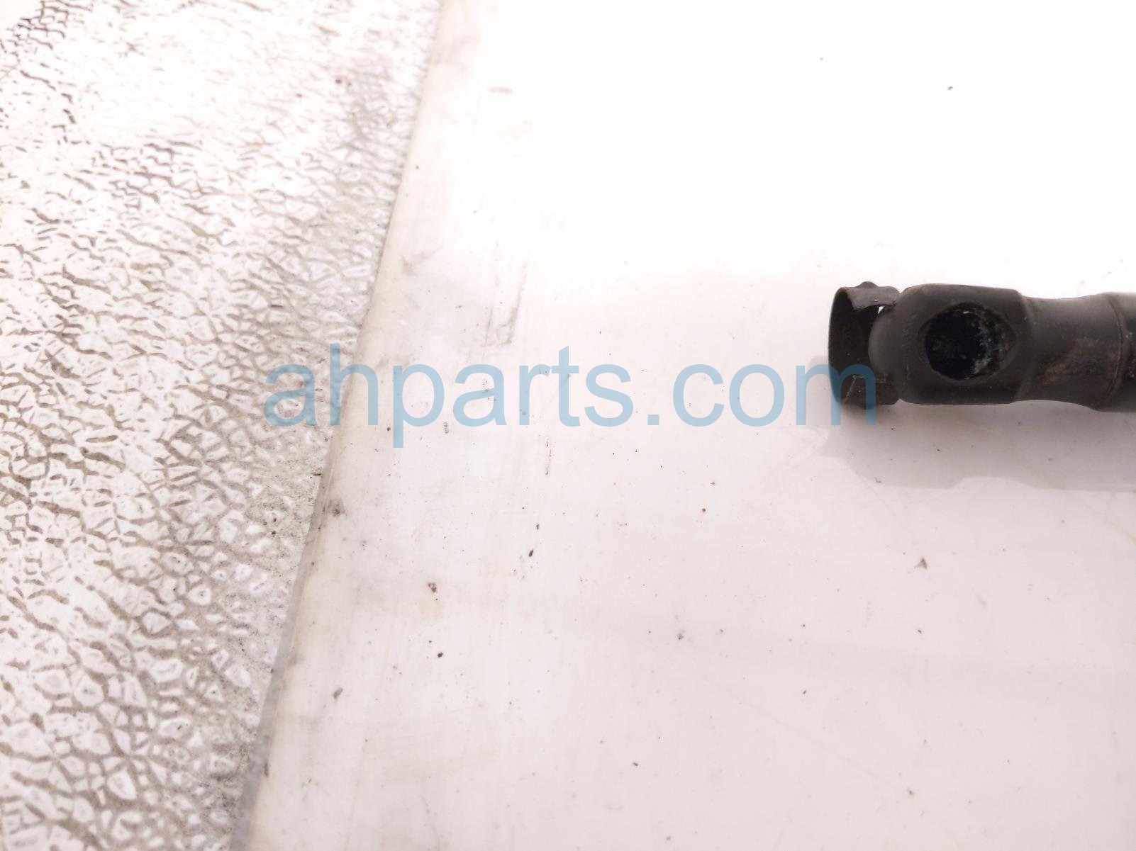 2026 GMC Acadia Passenger Liftgate Shock Strut 88964058 Replacement 2026 GMC Acadia Passenger Liftgate Shock Strut 88964058 Replacement thumbnail