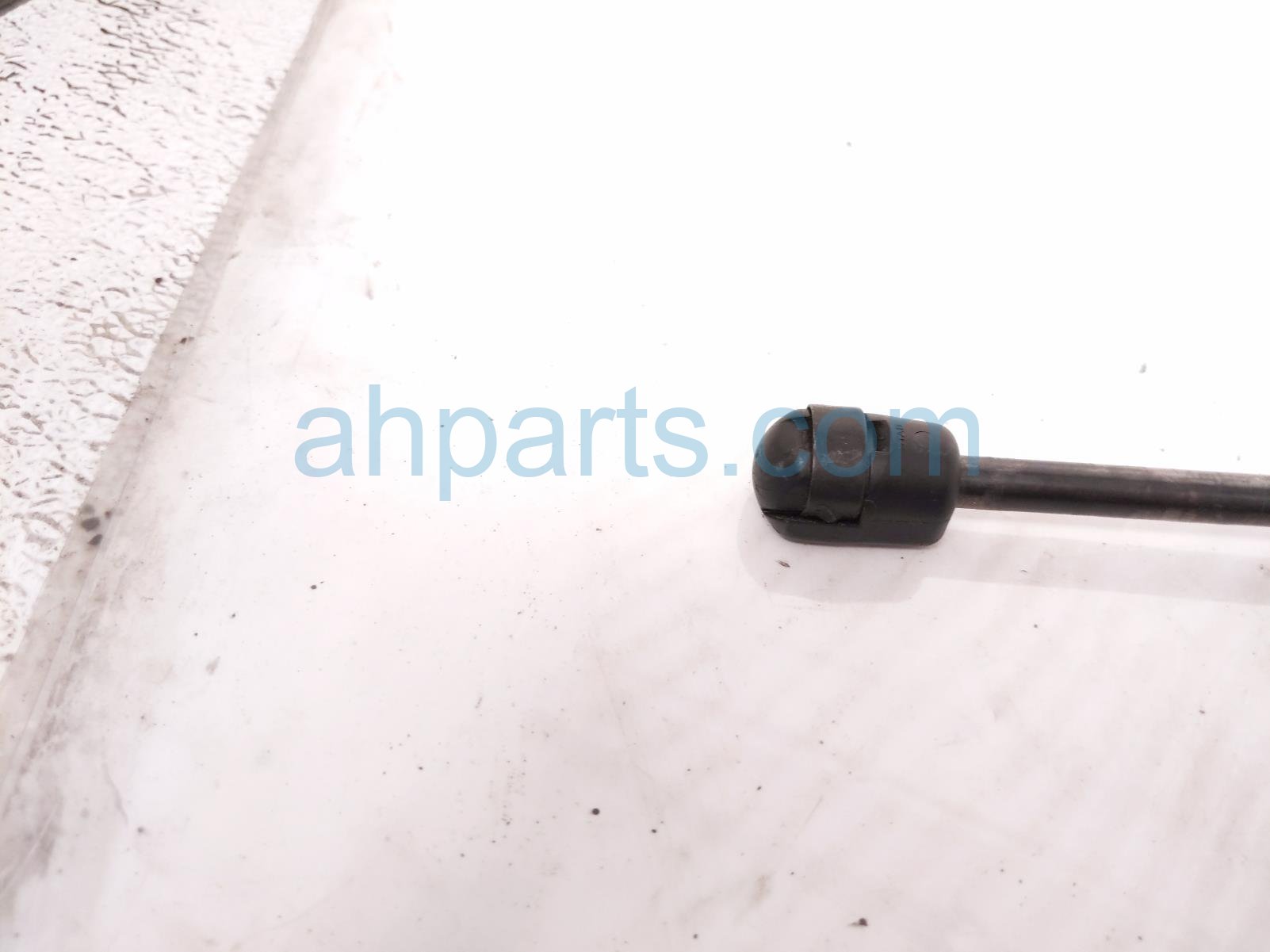2026 GMC Acadia Passenger Liftgate Shock Strut 88964058 Replacement 2026 GMC Acadia Passenger Liftgate Shock Strut 88964058 Replacement thumbnail