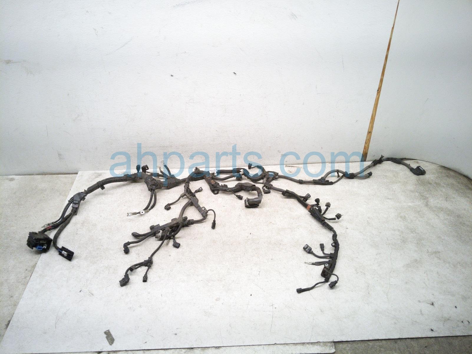 MAIN ENGINE WIRE HARNESS - HYB FWD