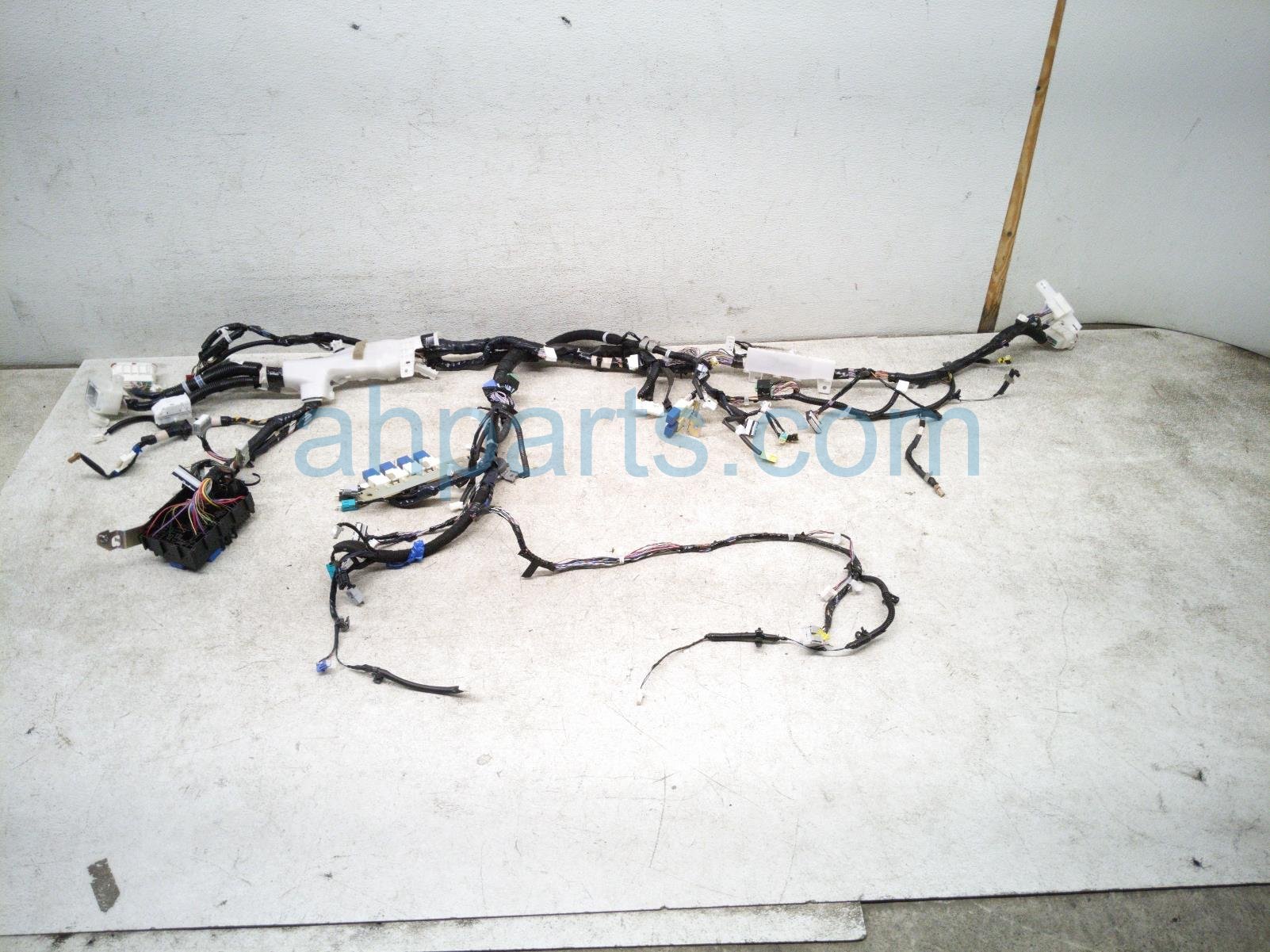 DASH INSTRUMENT WIRE HARNESS - FWD
