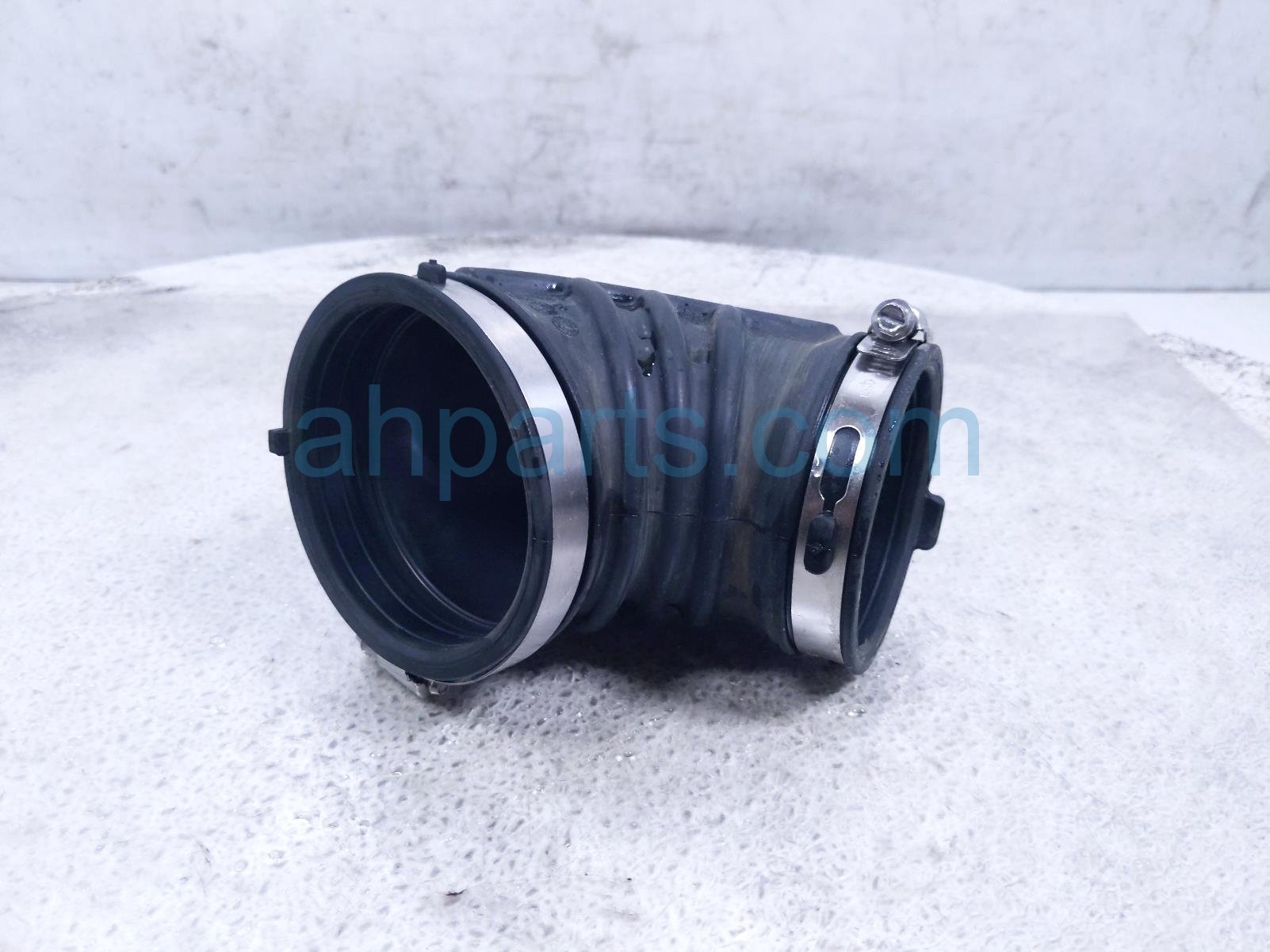 2026 GMC Acadia Air Intake Hose 2.5l 26420537 Replacement 2026 GMC Acadia Air Intake Hose 2.5l 26420537 Replacement thumbnail