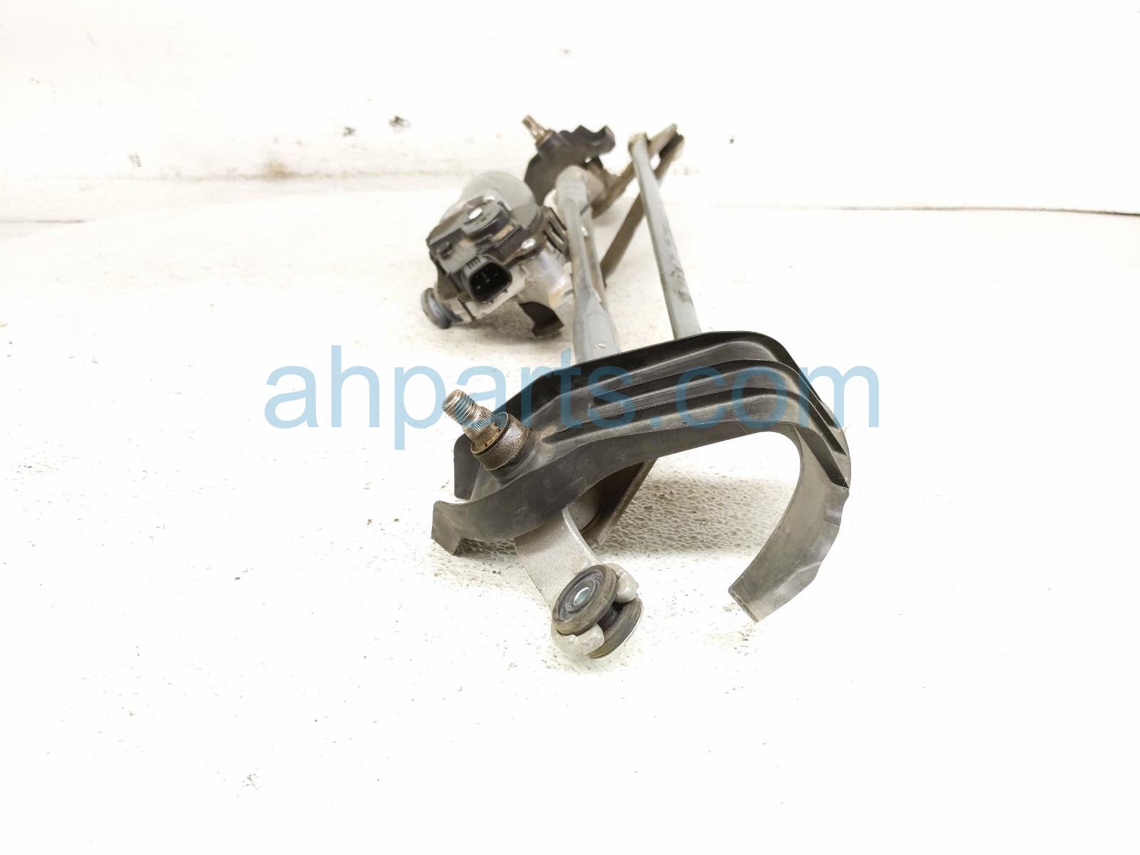 2024 Toyota Rav 4 Front Arms Frt Windshield Wiper Motor & Linkage 85150 0R070 Replacement 2024 Toyota Rav 4 Front Arms Frt Windshield Wiper Motor & Linkage 85150 0R070 Replacement thumbnail