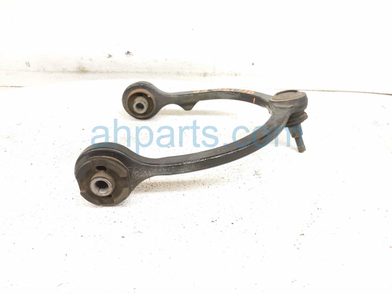 2019 Chrysler 300 Front Passenger Upper Control Arm 4895668AB Replacement 2019 Chrysler 300 Front Passenger Upper Control Arm 4895668AB Replacement thumbnail