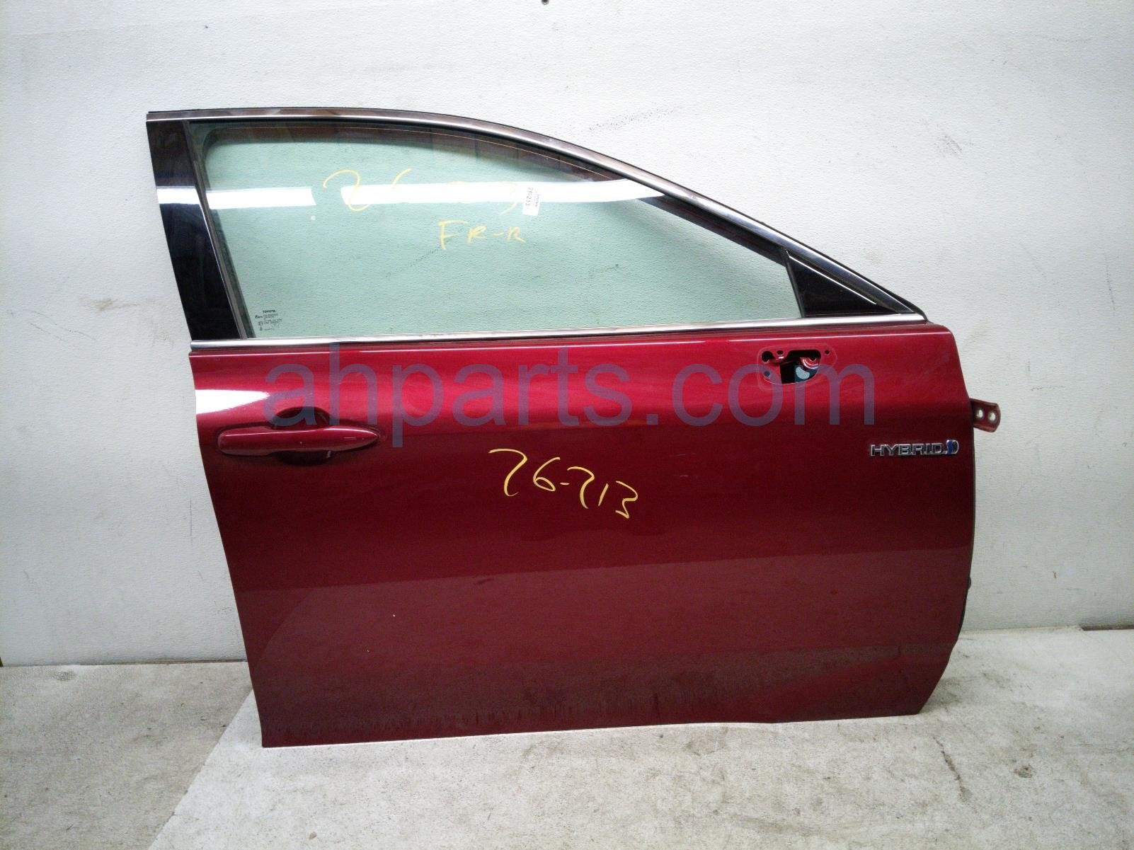 2020 Toyota Avalon Front Passenger Door Red No Mirror/trim 67001 07050 Replacement 2020 Toyota Avalon Front Passenger Door Red No Mirror/trim 67001 07050 Replacement thumbnail
