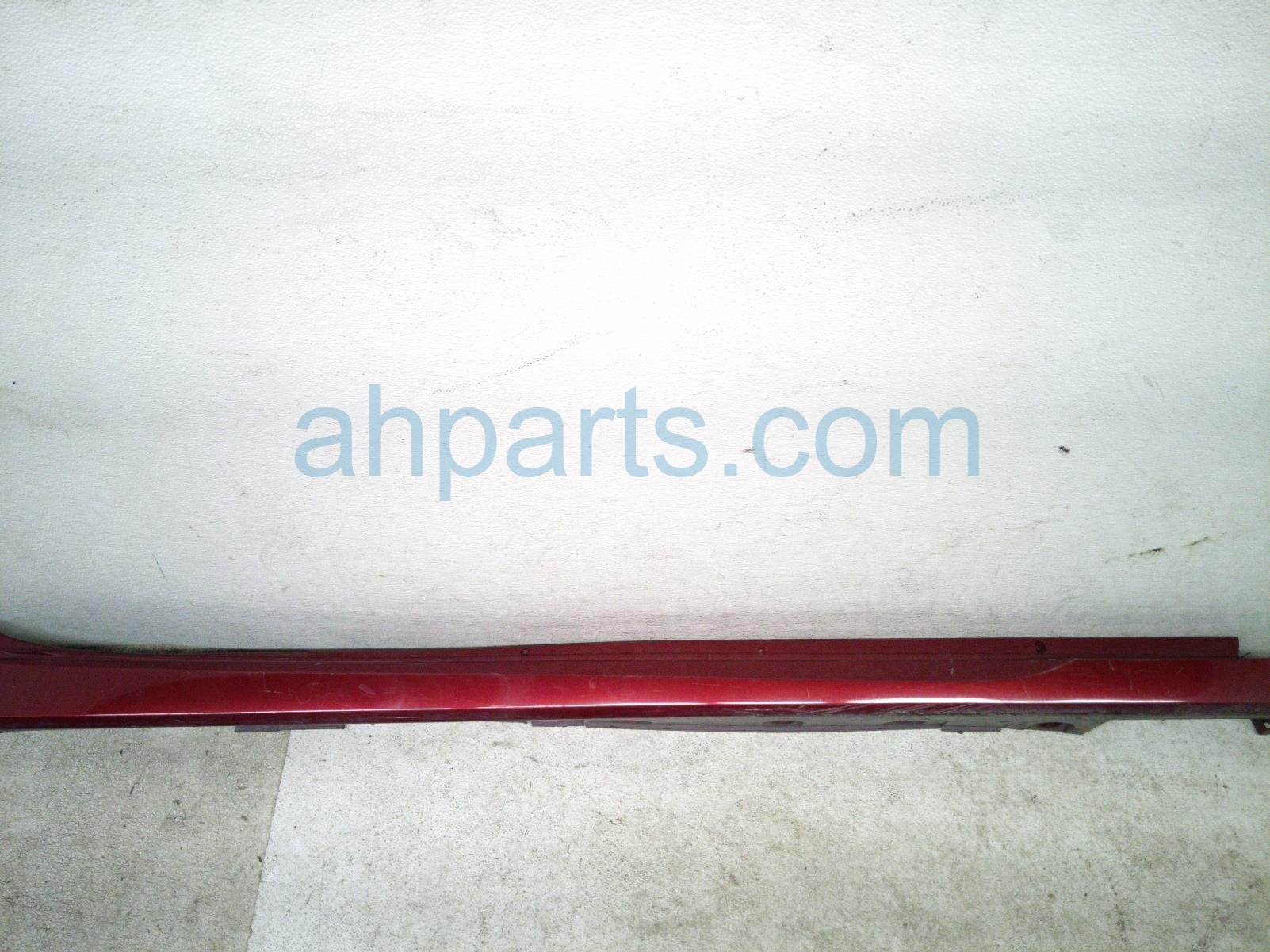 2020 Toyota Avalon Rocker Trim Passenger Side Skirt / Molding Red Xse 75851 07070 Replacement 2020 Toyota Avalon Rocker Trim Passenger Side Skirt / Molding Red Xse 75851 07070 Replacement thumbnail