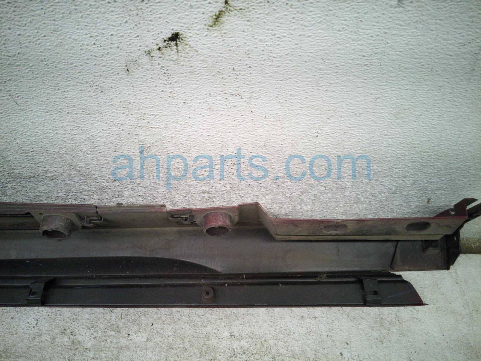 2020 Toyota Avalon Rocker Trim Passenger Side Skirt / Molding Red Xse 75851 07070 Replacement 2020 Toyota Avalon Rocker Trim Passenger Side Skirt / Molding Red Xse 75851 07070 Replacement thumbnail