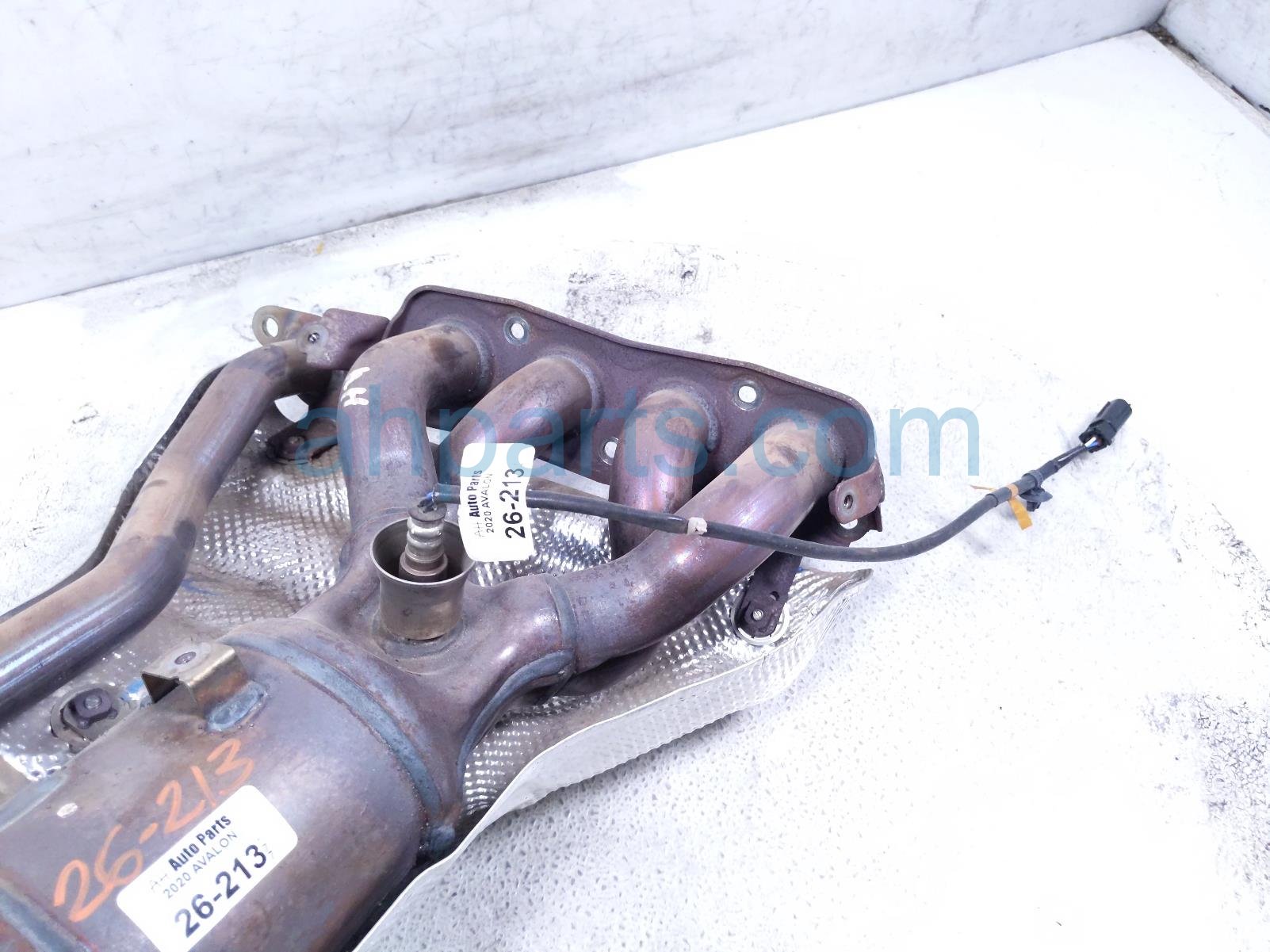2020 Toyota Avalon Front Exhaust Manifold 17141 F0030 Replacement 2020 Toyota Avalon Front Exhaust Manifold 17141 F0030 Replacement thumbnail