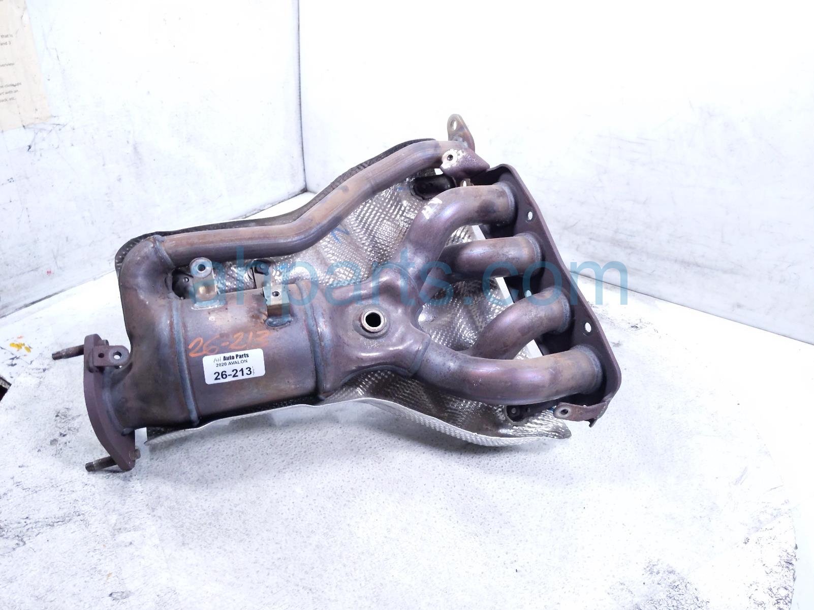 2020 Toyota Avalon Front Exhaust Manifold 17141 F0030 Replacement 2020 Toyota Avalon Front Exhaust Manifold 17141 F0030 Replacement thumbnail