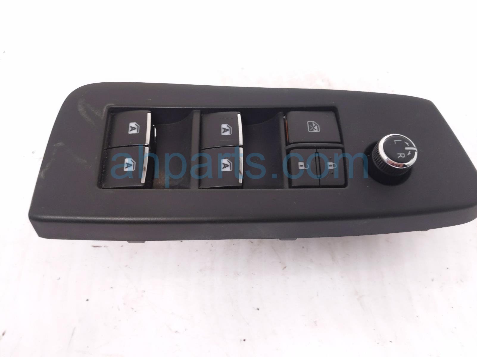 Toyota MASTER WINDOW CONTROL SWITCH Toyota MASTER WINDOW CONTROL SWITCH