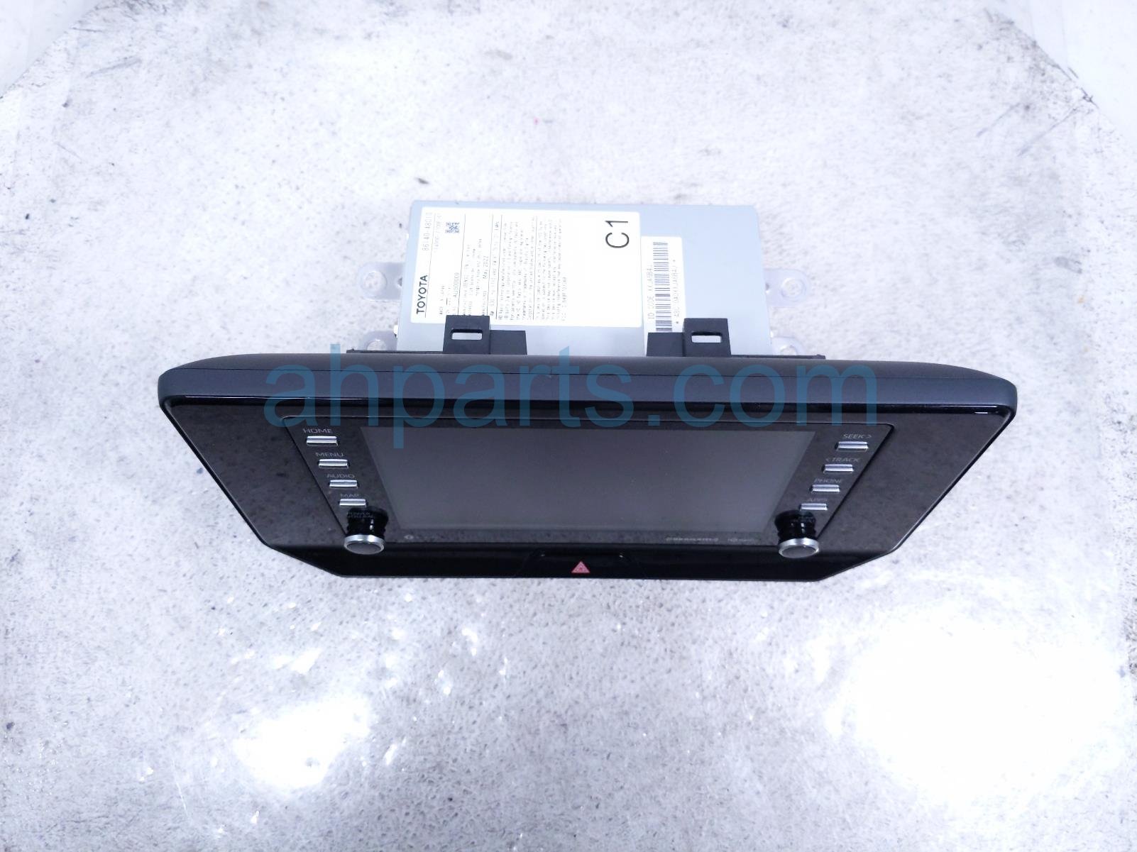 Toyota RADIO RECEIVER & DISPLAY SCREEN